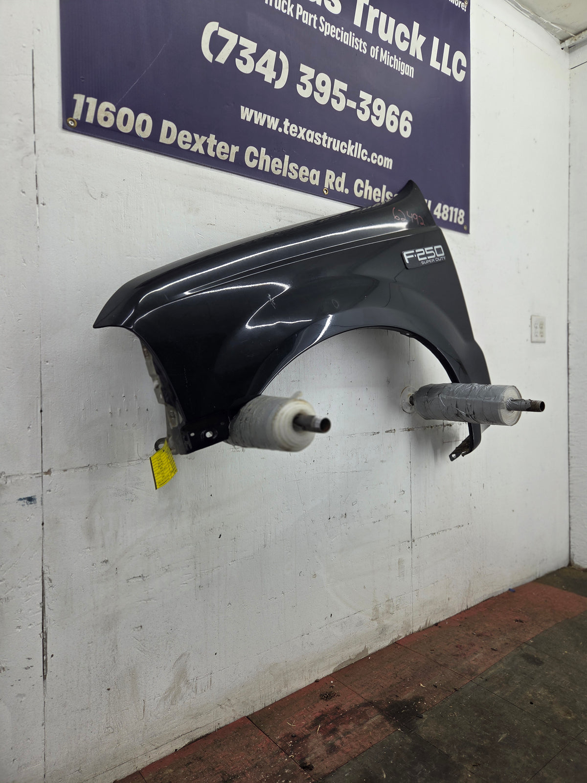 1999-2007 Ford Super Duty LH Driver Side Front Fender F250 F350 F450 F550 Excursion