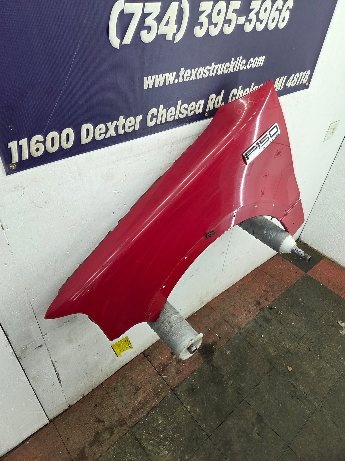 2004-2008 Ford F150 LH Driver Side Front Fender - With Molding