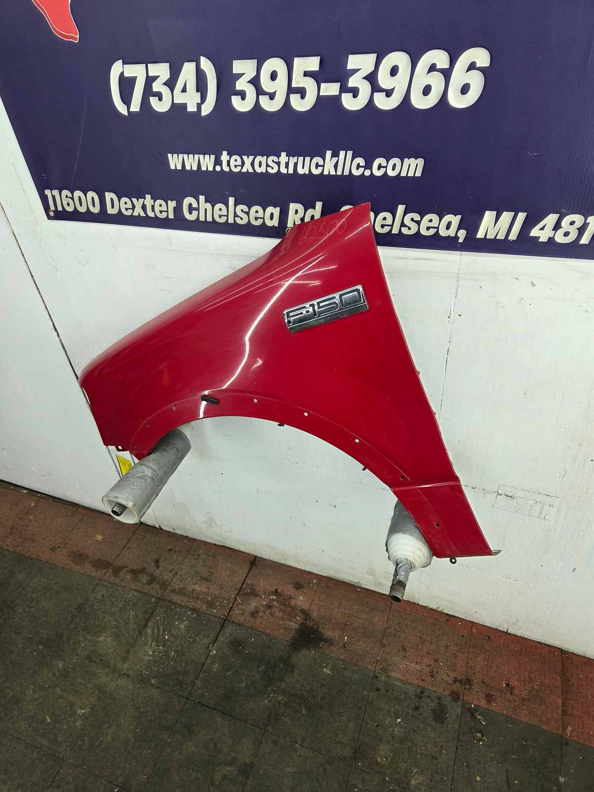 2004-2008 Ford F150 LH Driver Side Front Fender - With Molding