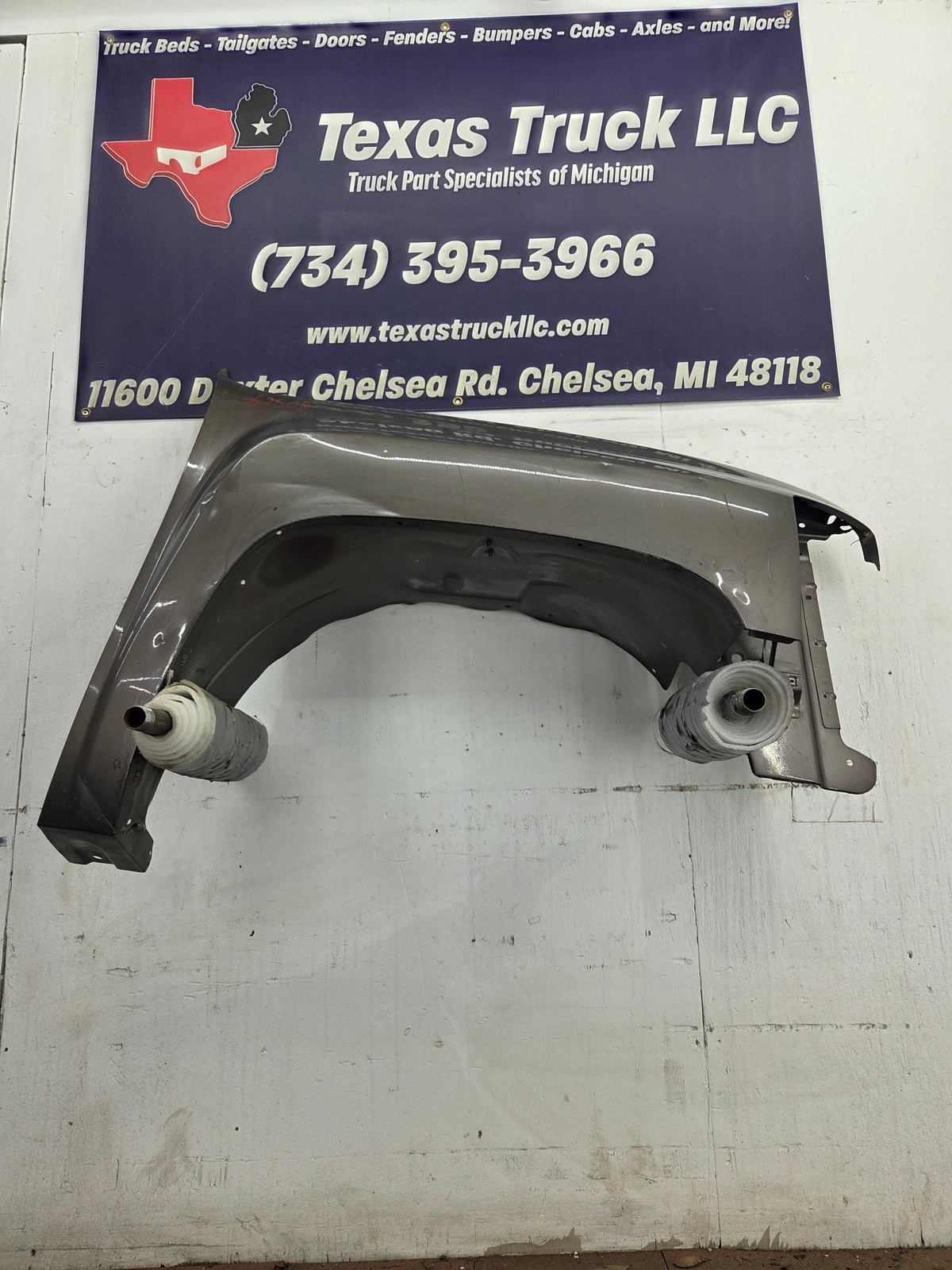 2007-2013 Chevrolet Silverado Passenger Side Front RH Fender 1500 2500 3500 HD