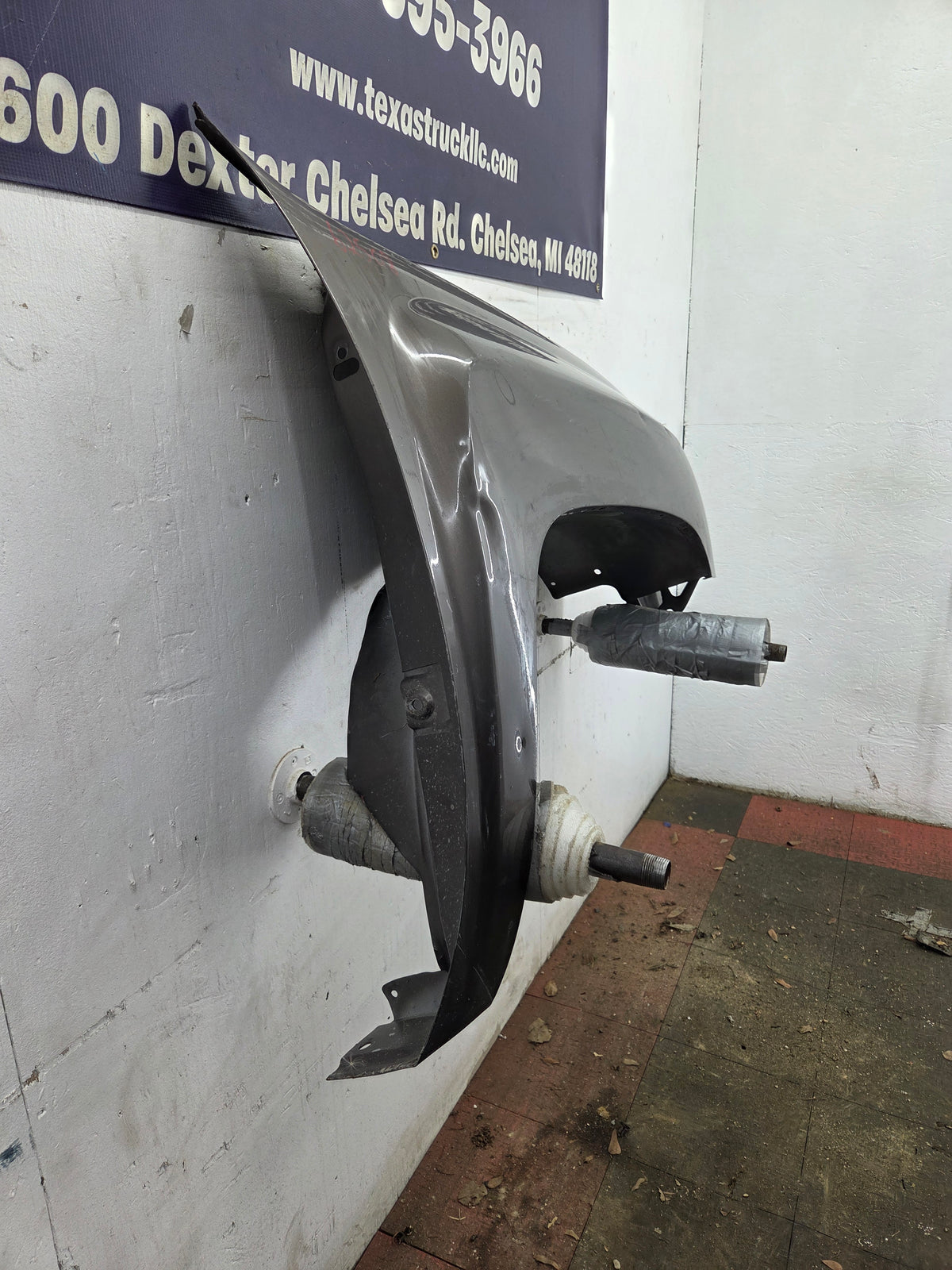 2007-2013 Chevrolet Silverado Passenger Side Front RH Fender 1500 2500 3500 HD