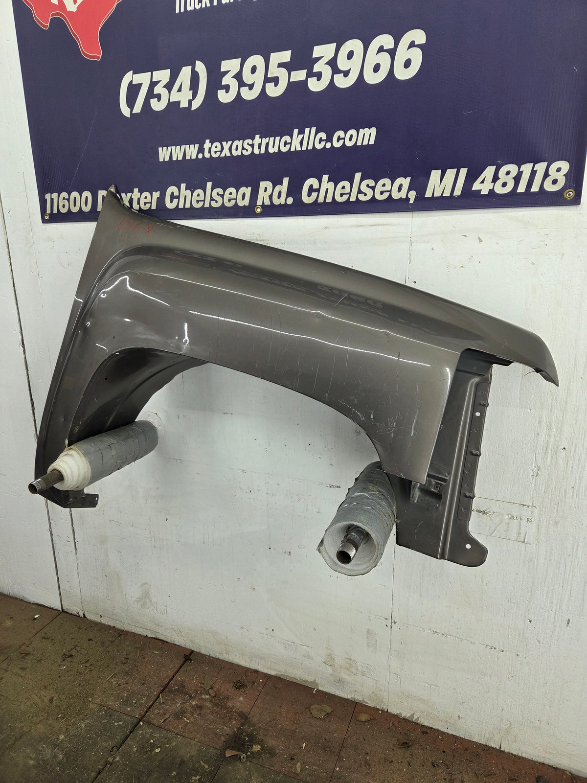 2007-2013 Chevrolet Silverado Passenger Side Front RH Fender 1500 2500 3500 HD