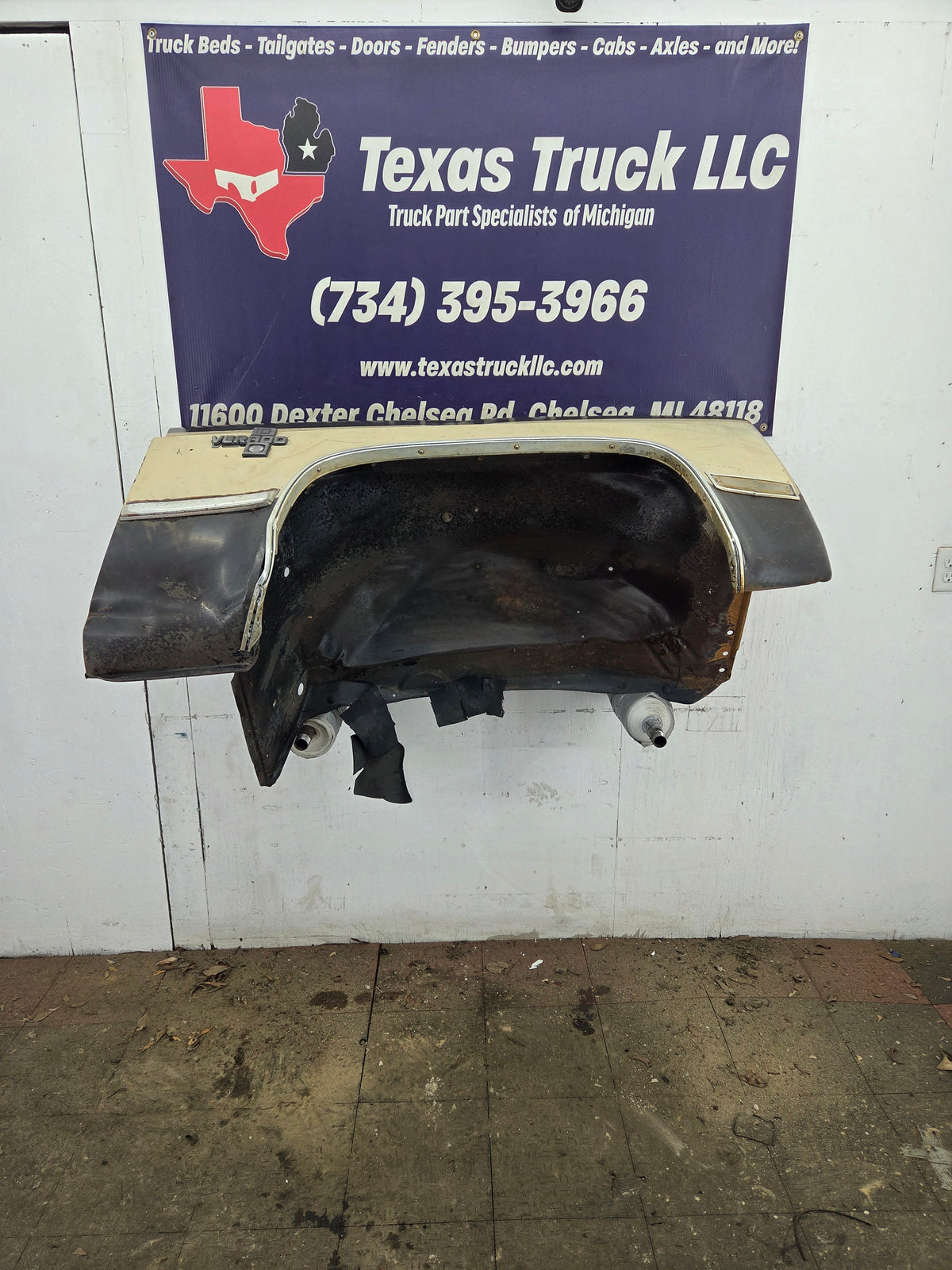 1981-1991 Chevrolet Silverado / GMC Sierra Square body Passenger Side Fender C10 C20 C30 Suburban K5 K10 K20 Blazer
