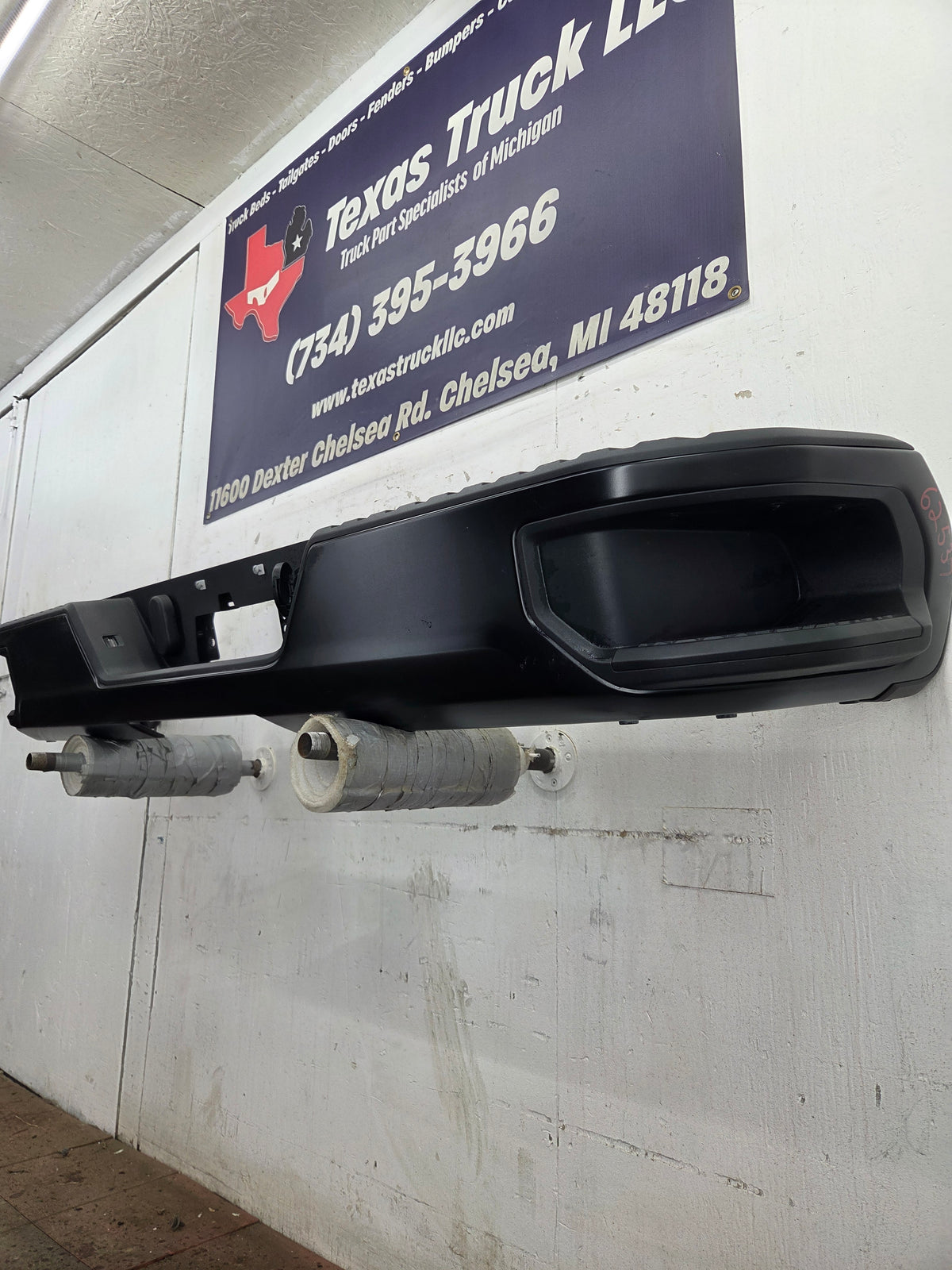 2019-2025 Chevrolet Silverado / GMC Sierra 2500 3500 HD Rear Bumper