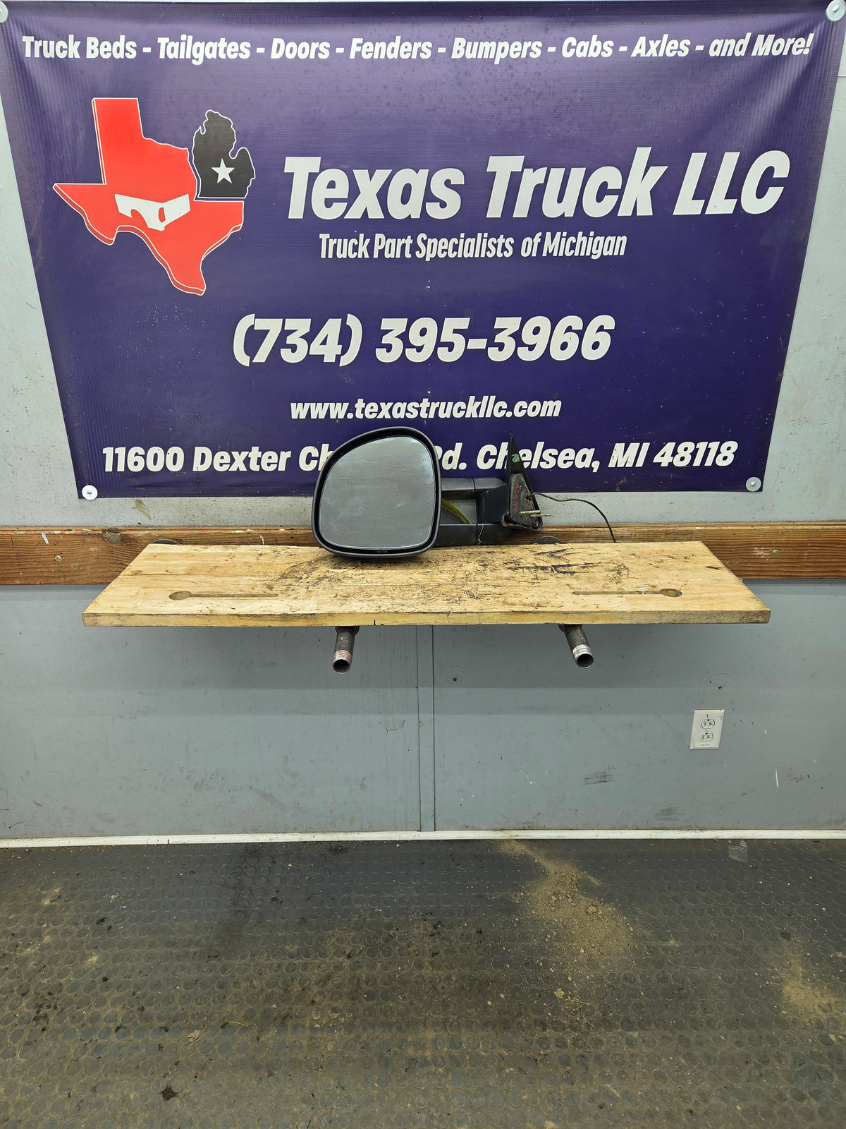 1988-2000 Chevrolet GMC C/K Series LH Driver Side Mirror