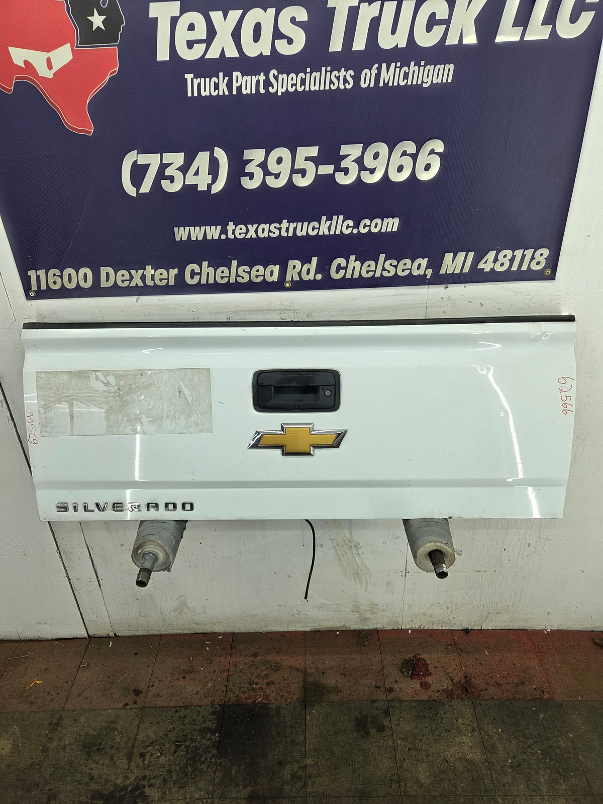 2014-2019 Chevrolet Silverado / GMC Sierra 1500 2500 3500 HD Tailgate