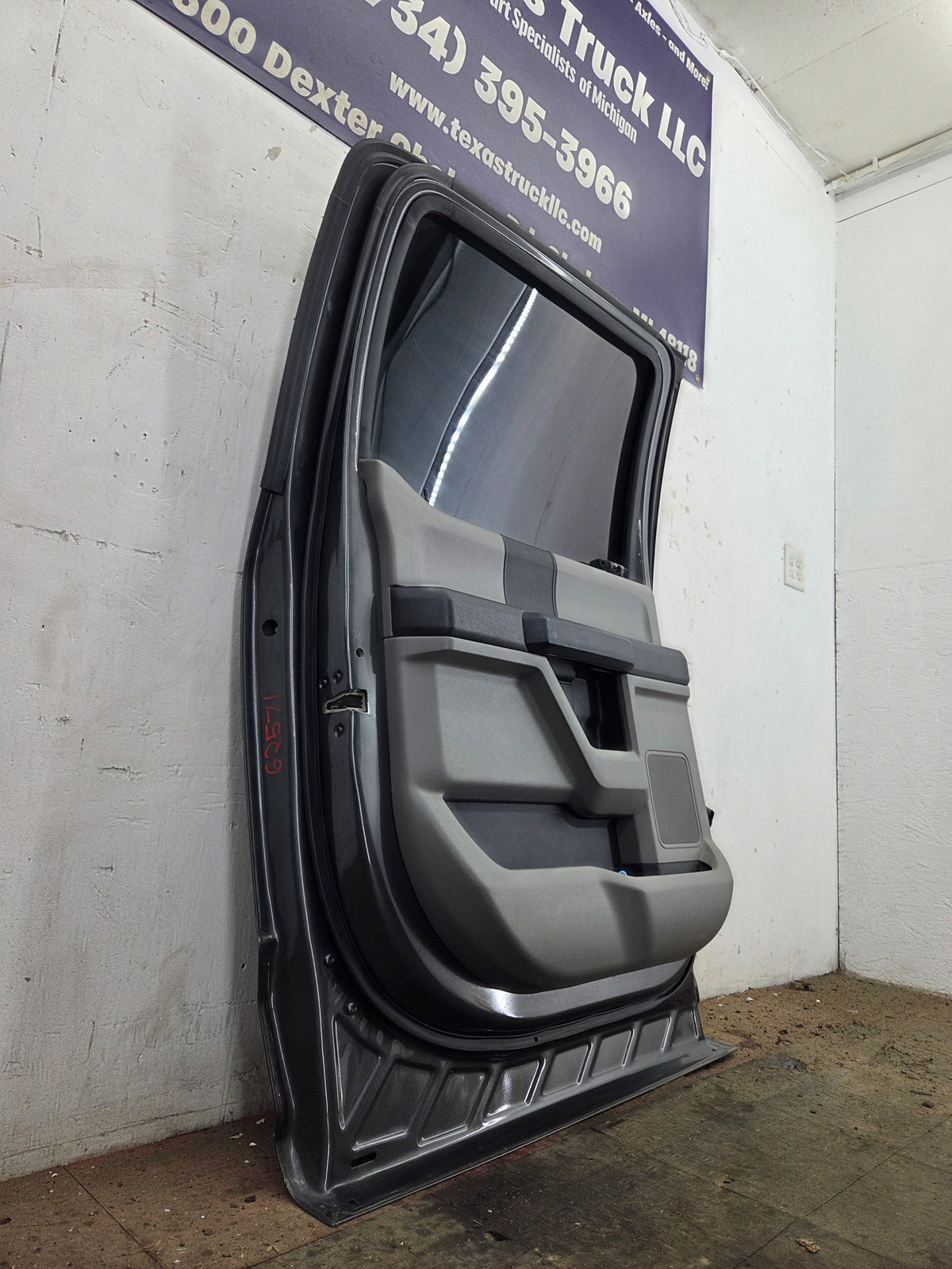 2015-2022 Ford F150 / Super Duty Driver Side Rear Door RH F250 F350 F450 F550