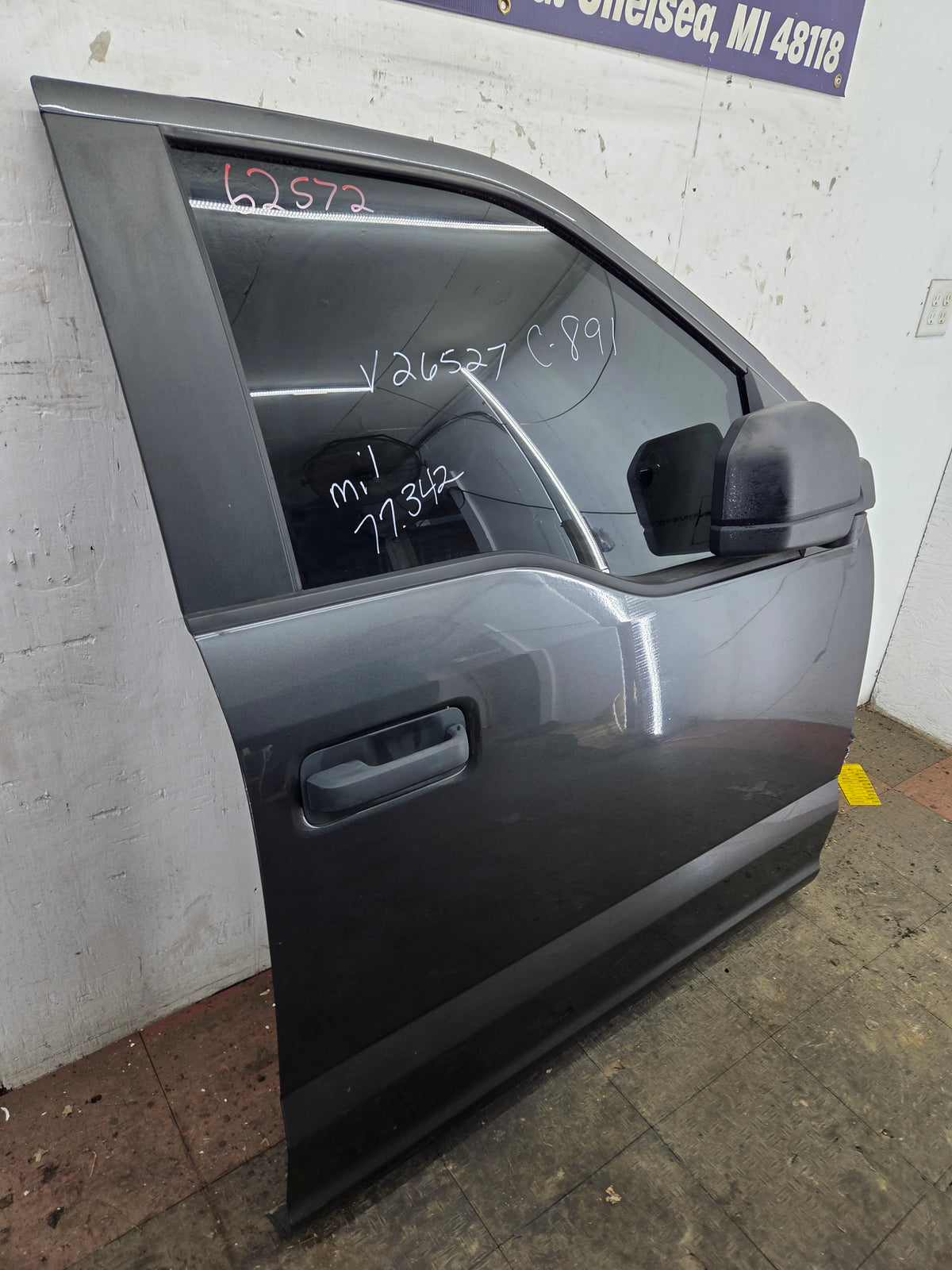 2015-2022 Ford F150 / Super Duty Passenger Side Front Door RH F250 F350 F450 F550