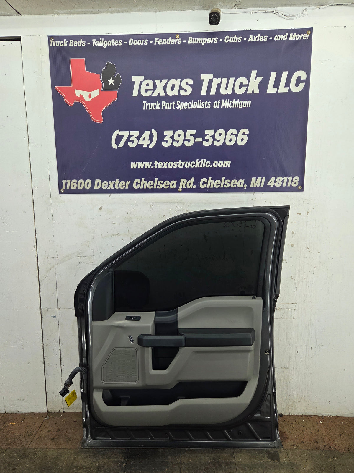 2015-2022 Ford F150 / Super Duty Passenger Side Front Door RH F250 F350 F450 F550