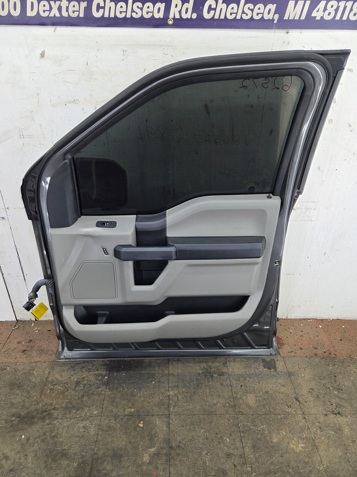 2015-2022 Ford F150 / Super Duty Passenger Side Front Door RH F250 F350 F450 F550
