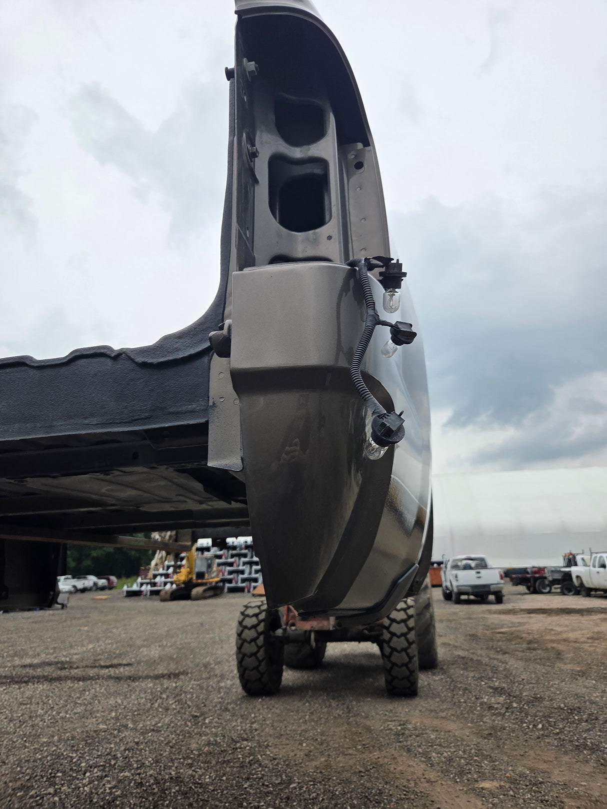 2014-2019 Chevrolet Silverado 1500 2500 3500 HD 6' 6" Short Bed *Damage