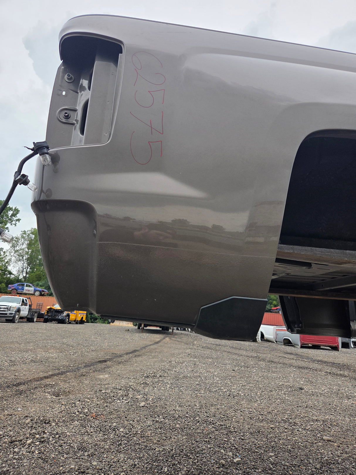 2014-2019 Chevrolet Silverado 1500 2500 3500 HD 6' 6" Short Bed *Damage