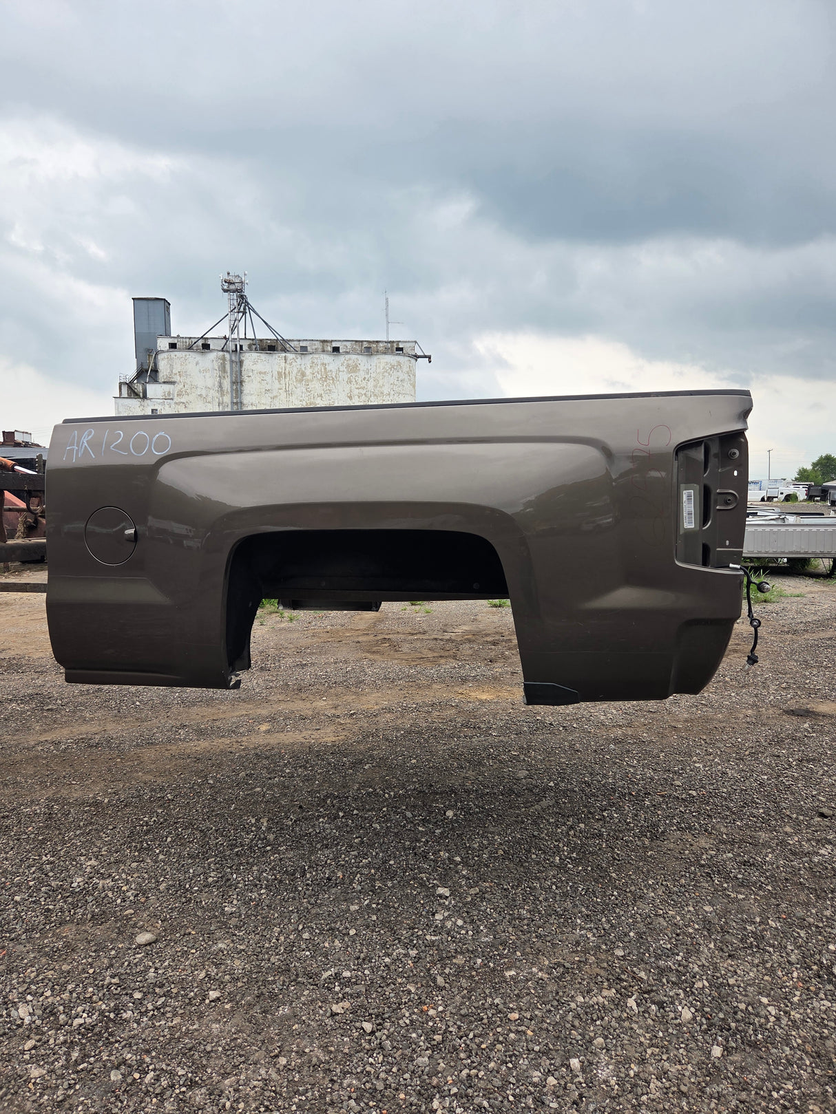 2014-2019 Chevrolet Silverado 1500 2500 3500 HD 6' 6" Short Bed *Damage