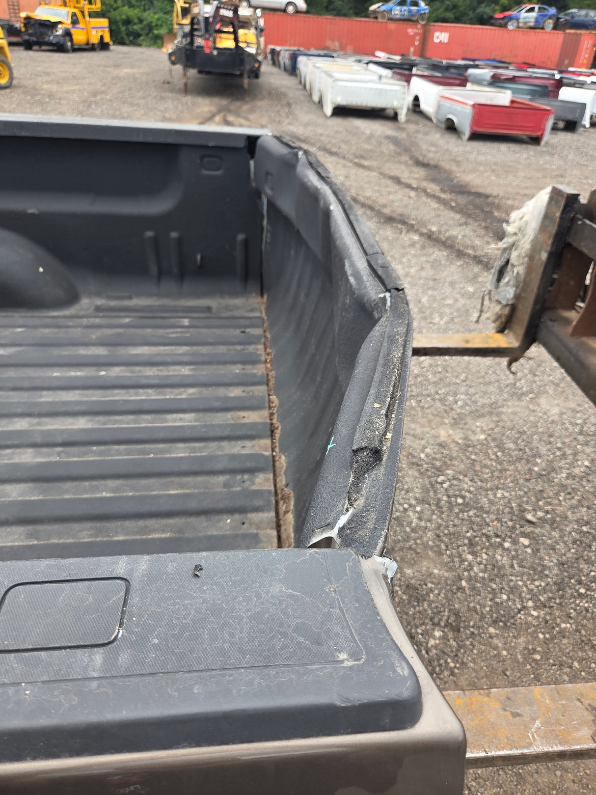 2014-2019 Chevrolet Silverado 1500 2500 3500 HD 6' 6" Short Bed *Damage