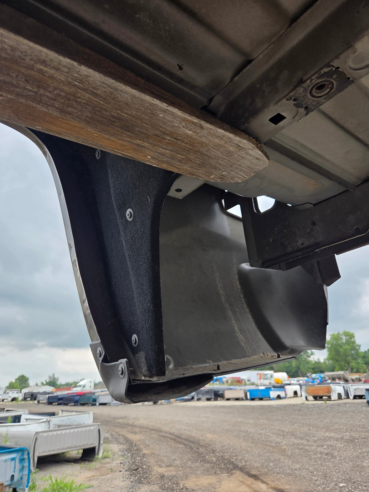 2014-2019 Chevrolet Silverado 1500 2500 3500 HD 6' 6" Short Bed *Damage