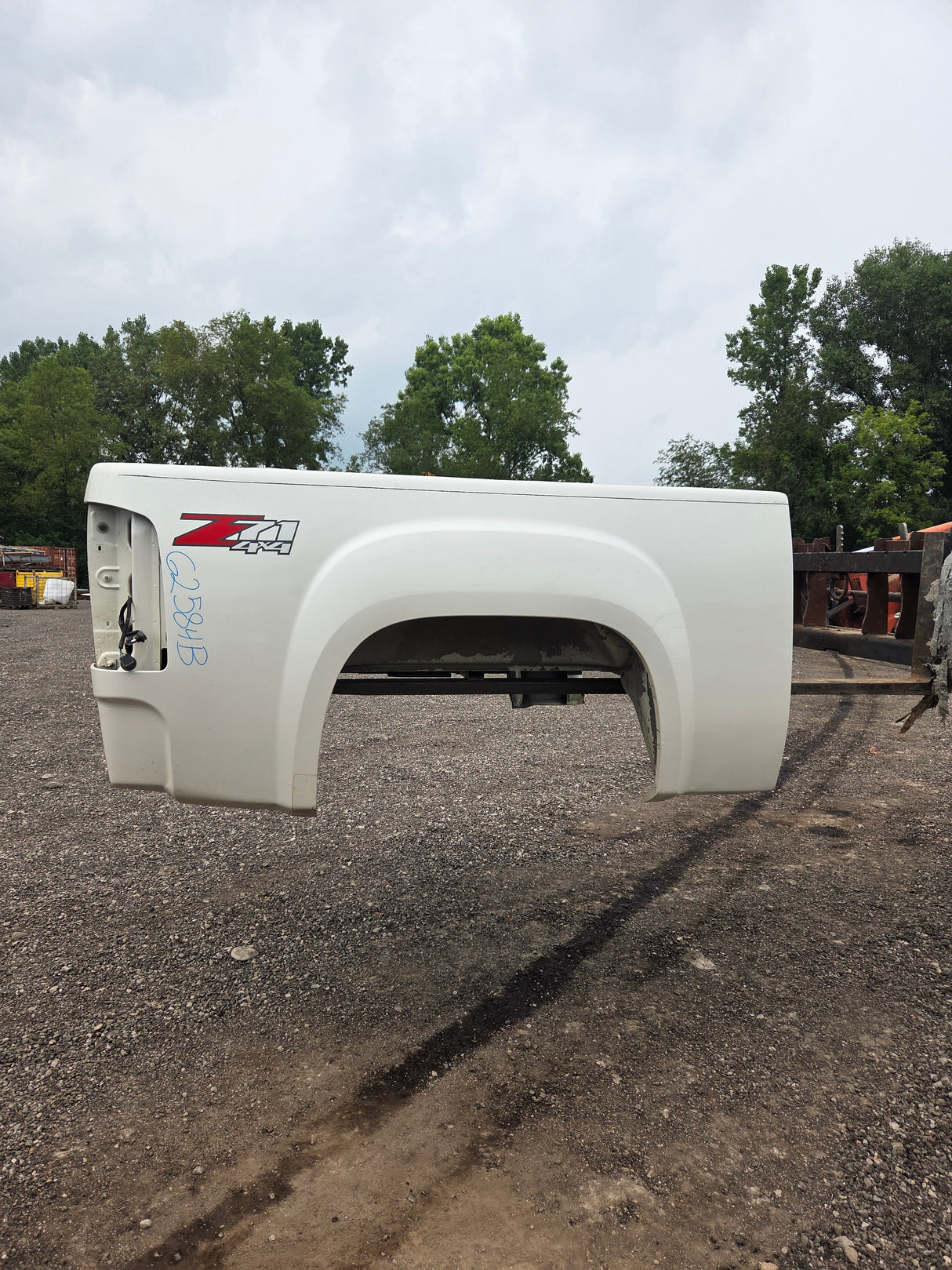 2007-2013 GMC Sierra 1500 5' 8" Short Truck Bed