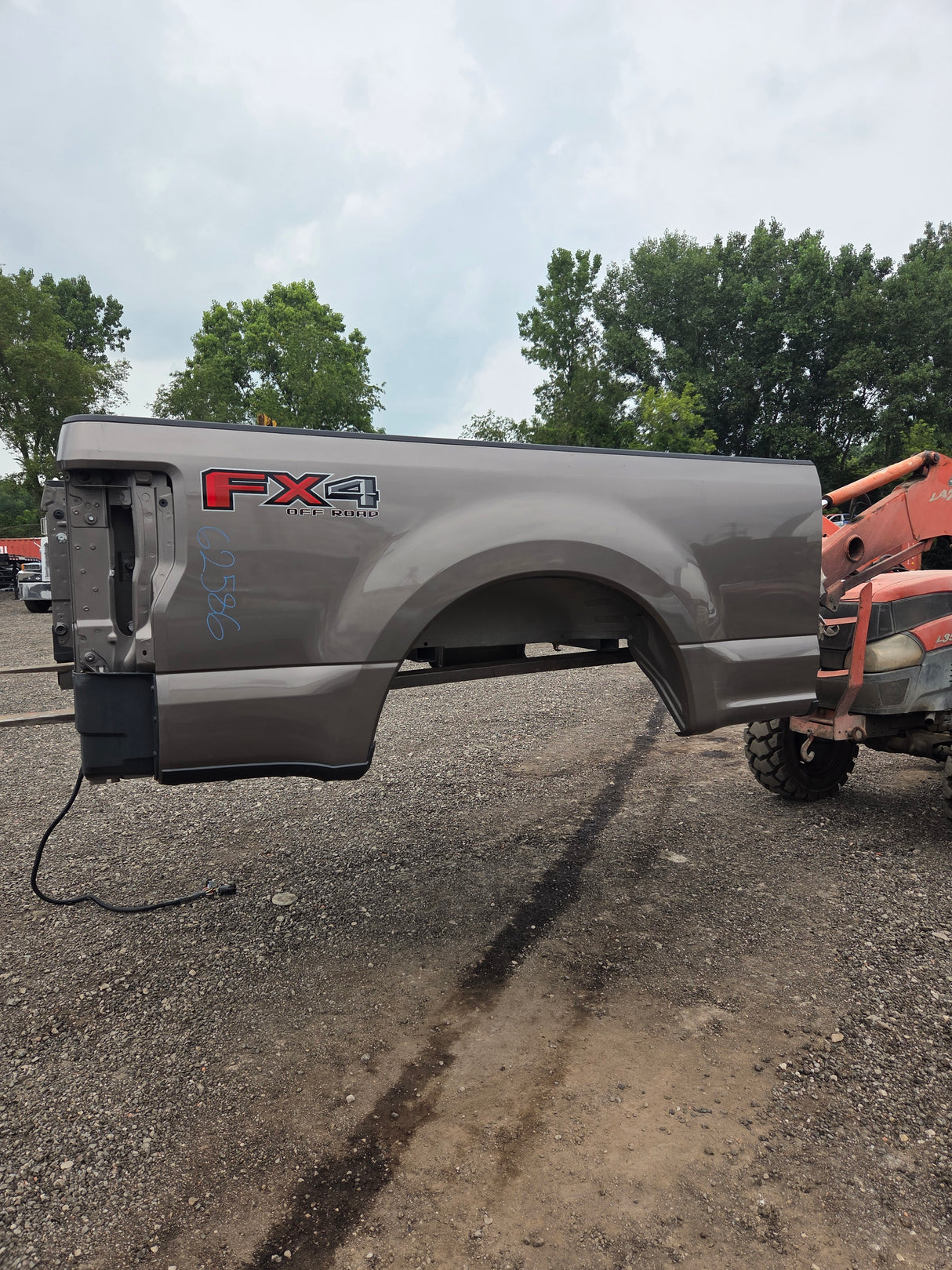 2017-2022 Ford F250 F350 Super Duty 6' 9" Short Truck Bed