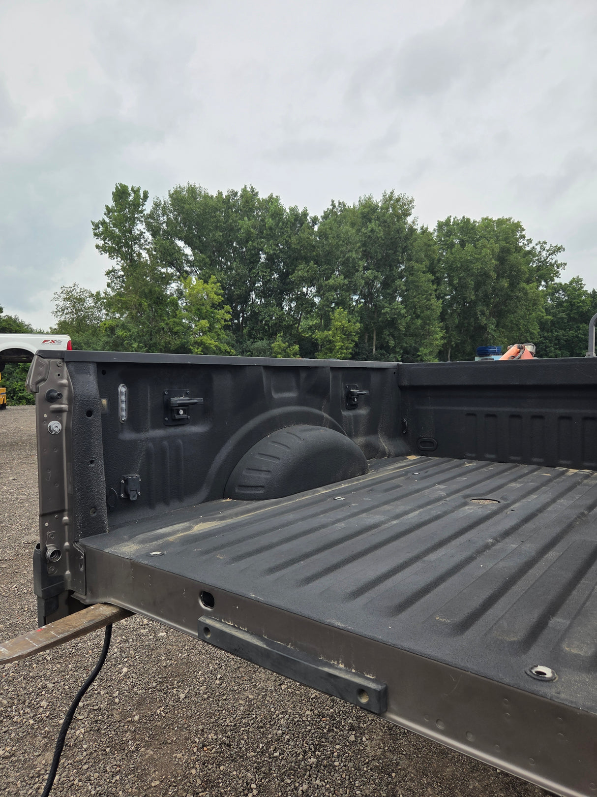 2017-2022 Ford F250 F350 Super Duty 6' 9" Short Truck Bed