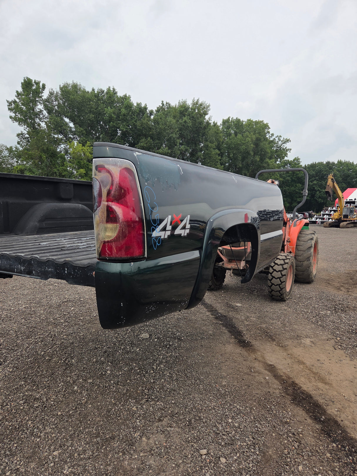 1999-2007 Chevrolet Silverado / GMC Sierra 1500 2500 3500 HD 8' Long Bed Truck Bed