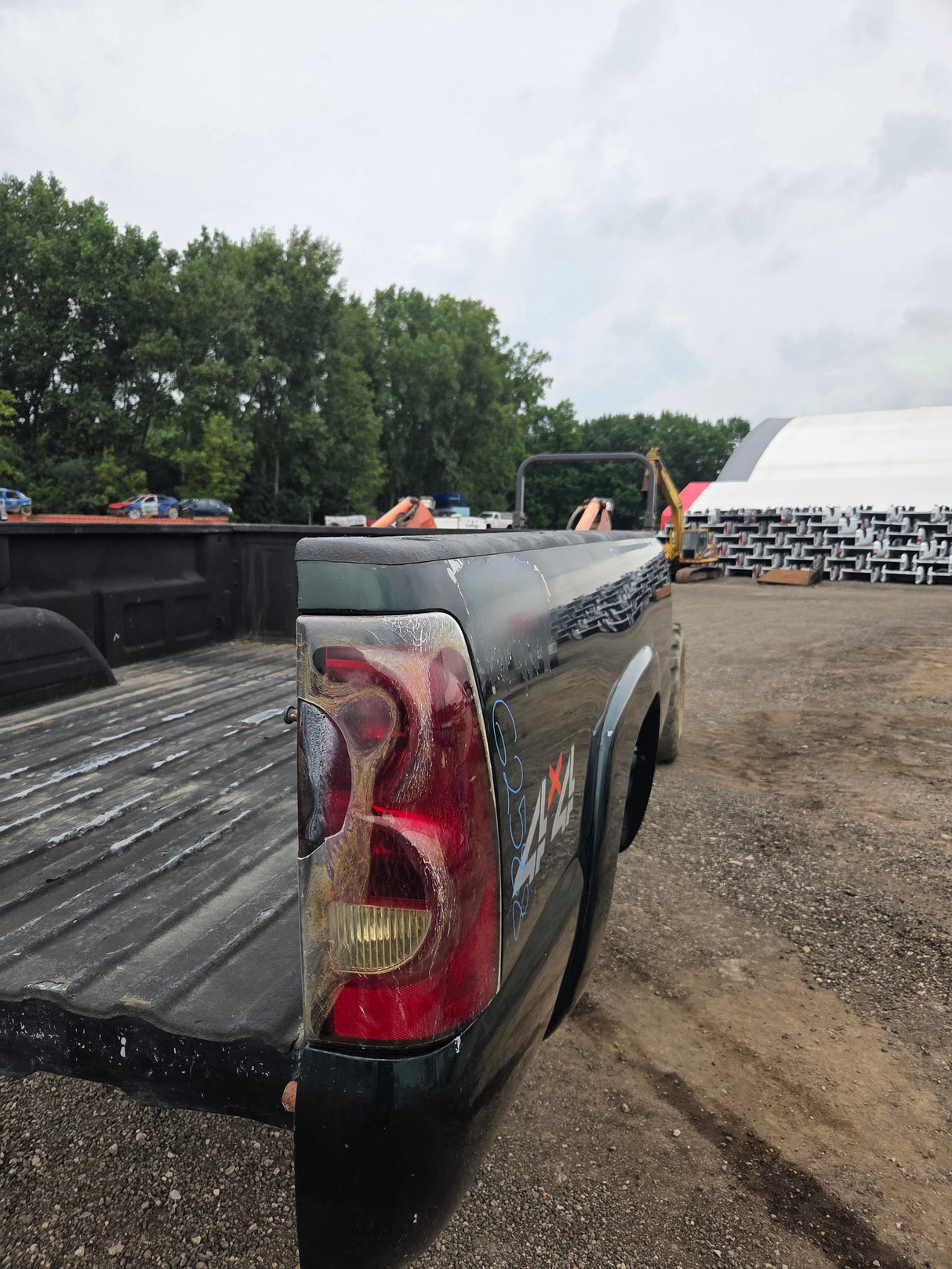 1999-2007 Chevrolet Silverado / GMC Sierra 1500 2500 3500 HD 8' Long Bed Truck Bed