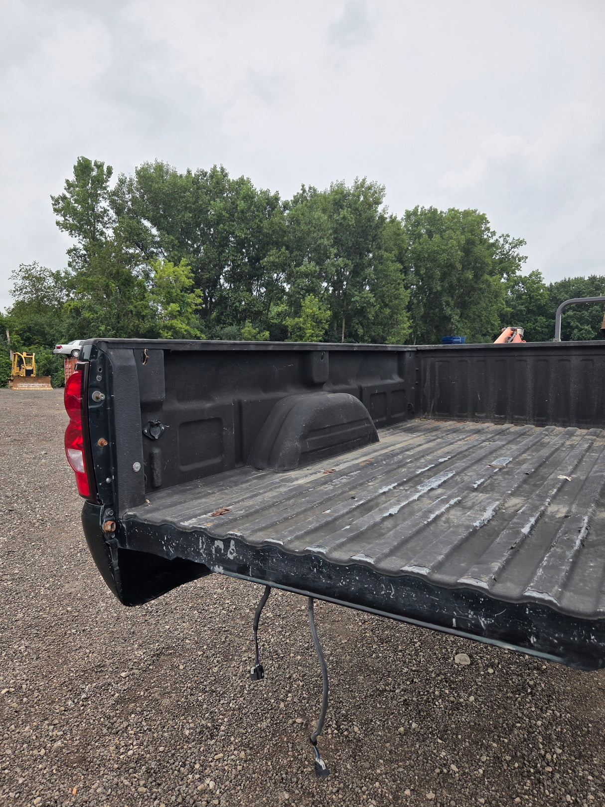 1999-2007 Chevrolet Silverado / GMC Sierra 1500 2500 3500 HD 8' Long Bed Truck Bed