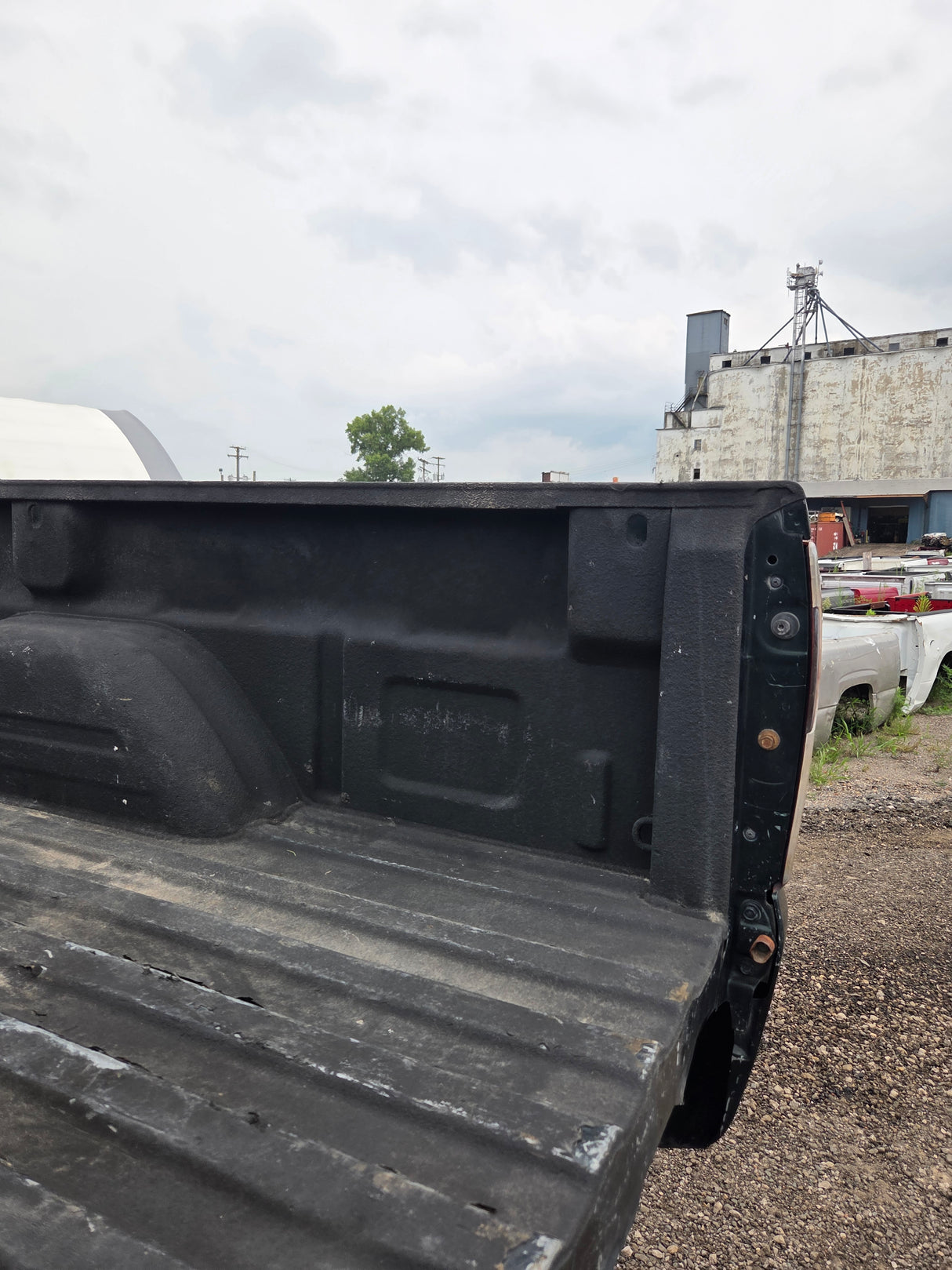 1999-2007 Chevrolet Silverado / GMC Sierra 1500 2500 3500 HD 8' Long Bed Truck Bed
