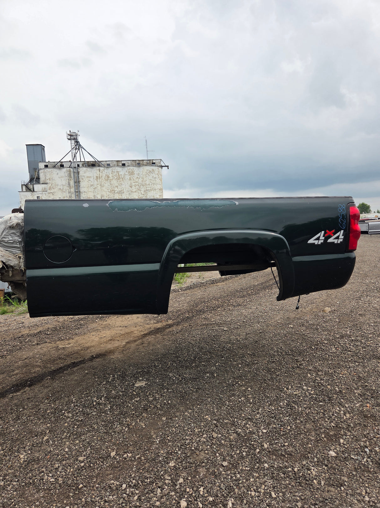 1999-2007 Chevrolet Silverado / GMC Sierra 1500 2500 3500 HD 8' Long Bed Truck Bed