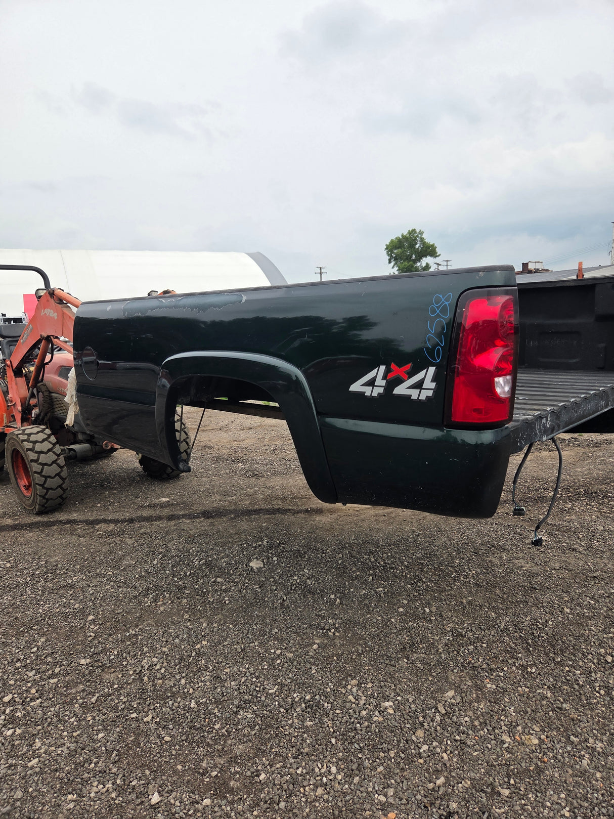 1999-2007 Chevrolet Silverado / GMC Sierra 1500 2500 3500 HD 8' Long Bed Truck Bed