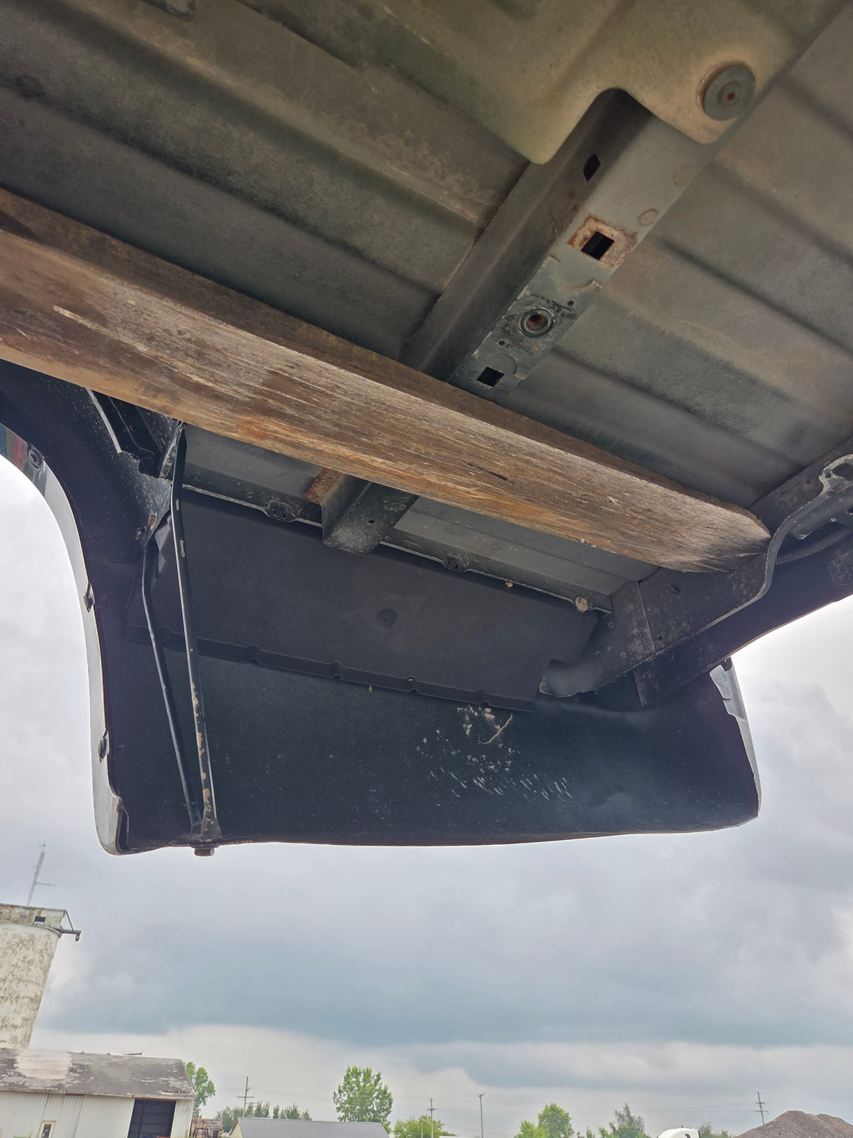 1999-2007 Chevrolet Silverado / GMC Sierra 1500 2500 3500 HD 8' Long Bed Truck Bed
