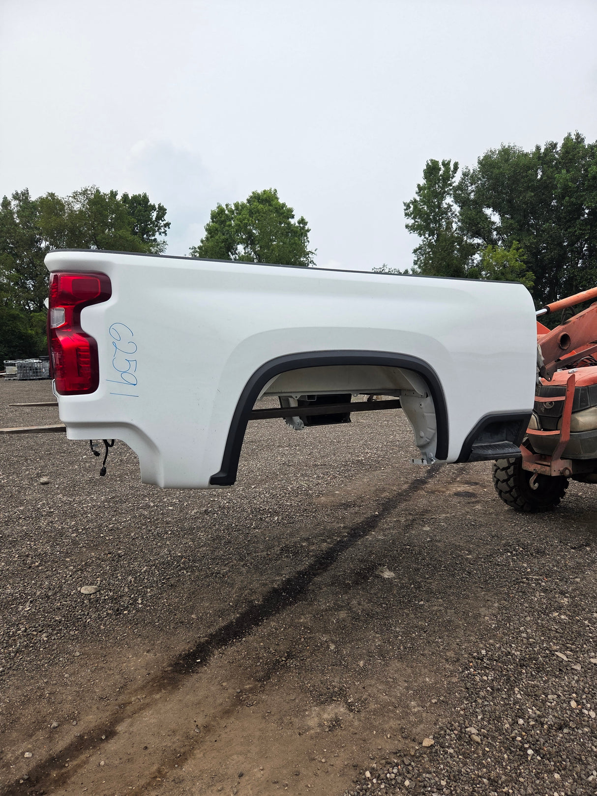 2019-2026 Chevrolet Silverado 2500 3500 HD 6' 6" Short Truck Bed