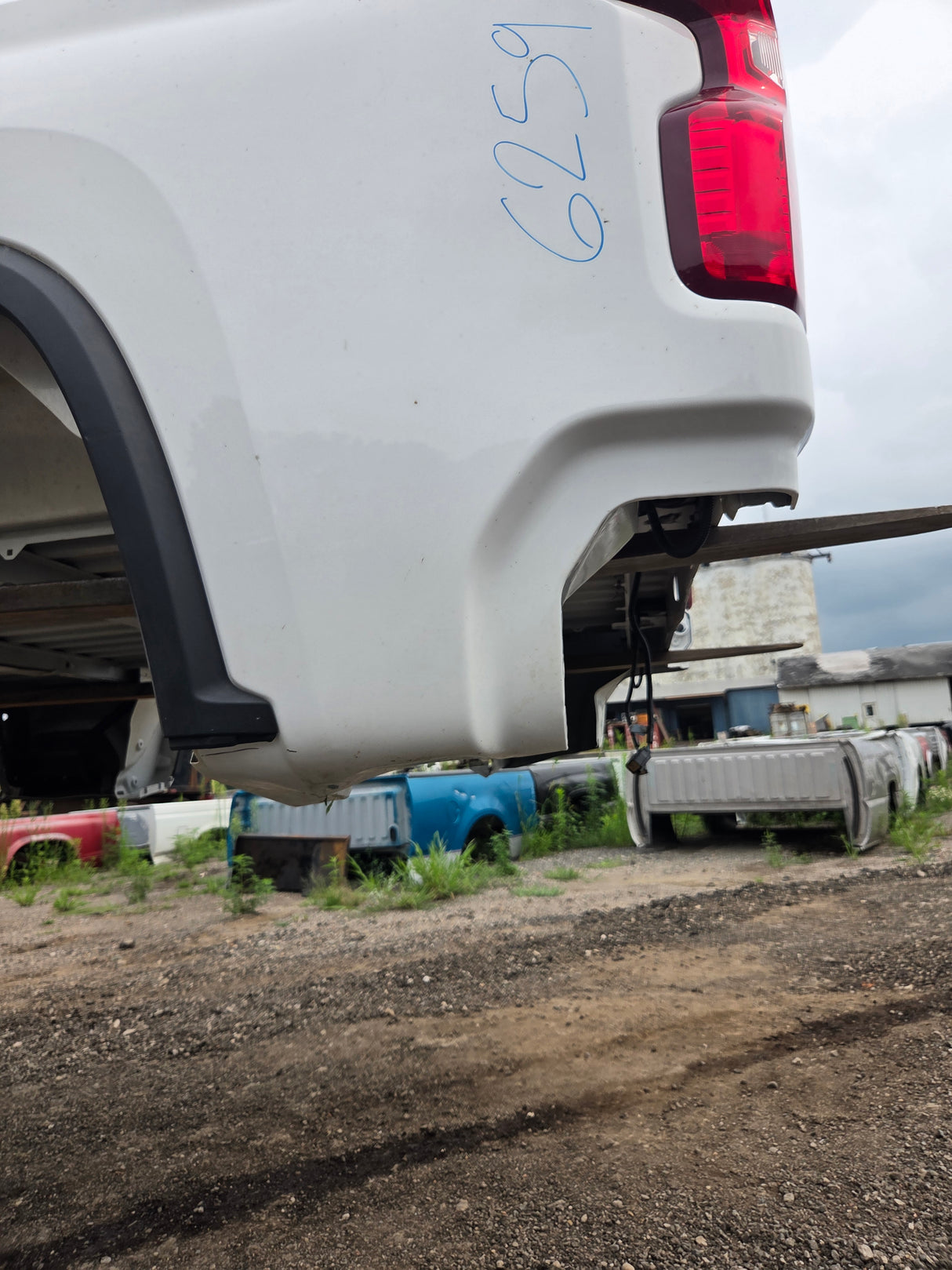 2019-2026 Chevrolet Silverado 2500 3500 HD 6' 6" Short Truck Bed