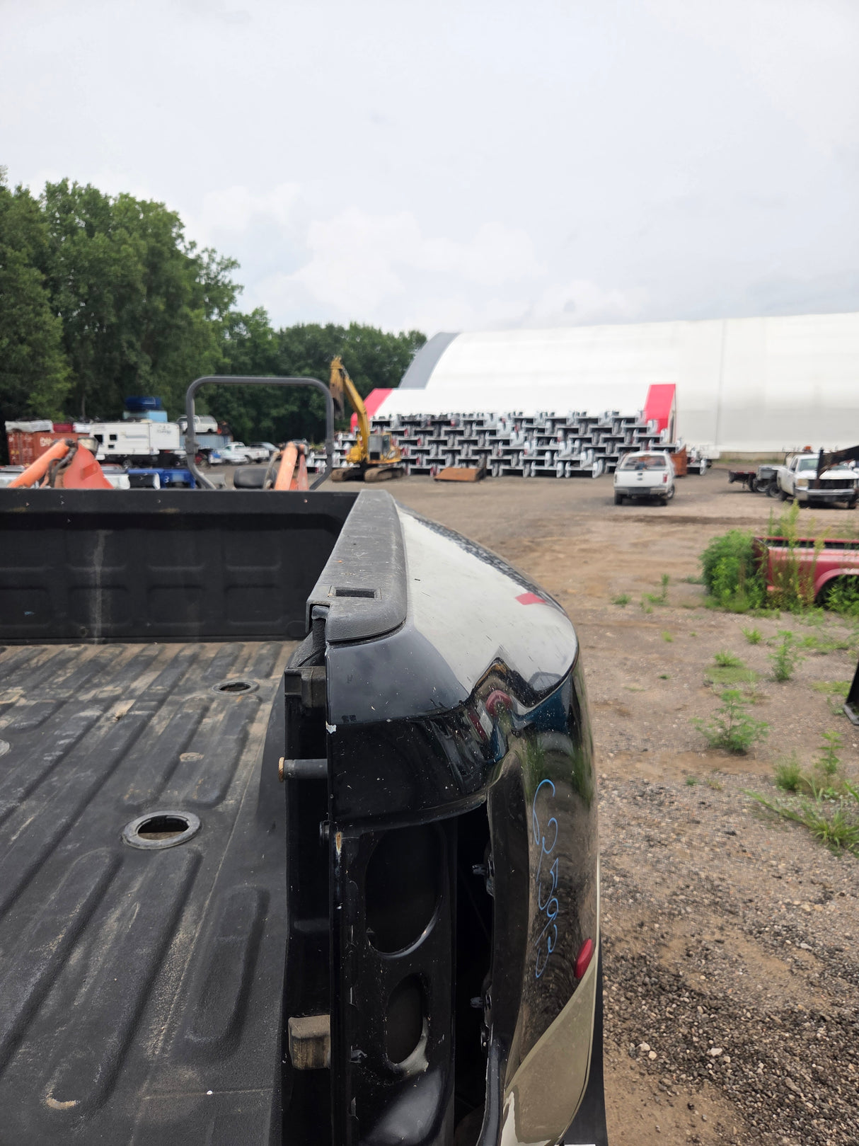 2009-2018 Dodge Ram 3500 4500 4th Gen Mega Cab Short Bed 6' 4" Dually Truck Bed *Damage