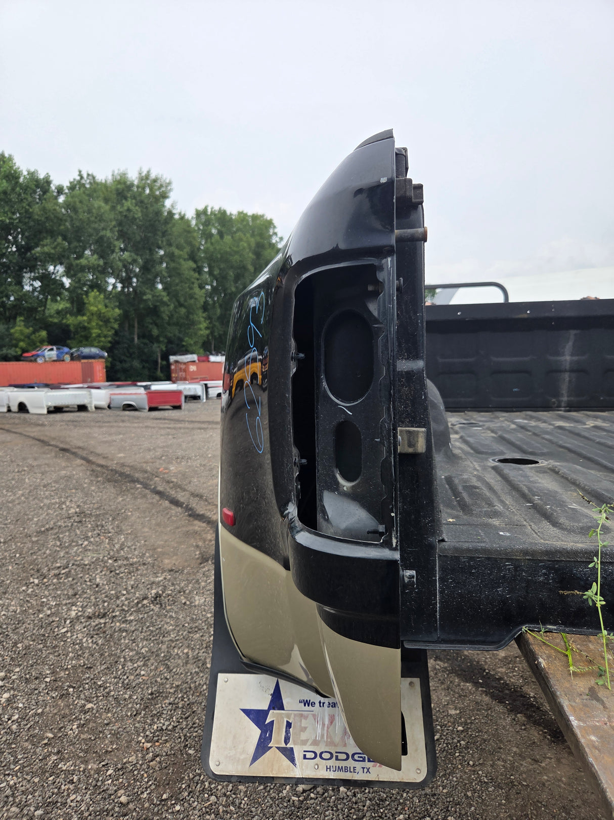 2009-2018 Dodge Ram 3500 4500 4th Gen Mega Cab Short Bed 6' 4" Dually Truck Bed *Damage