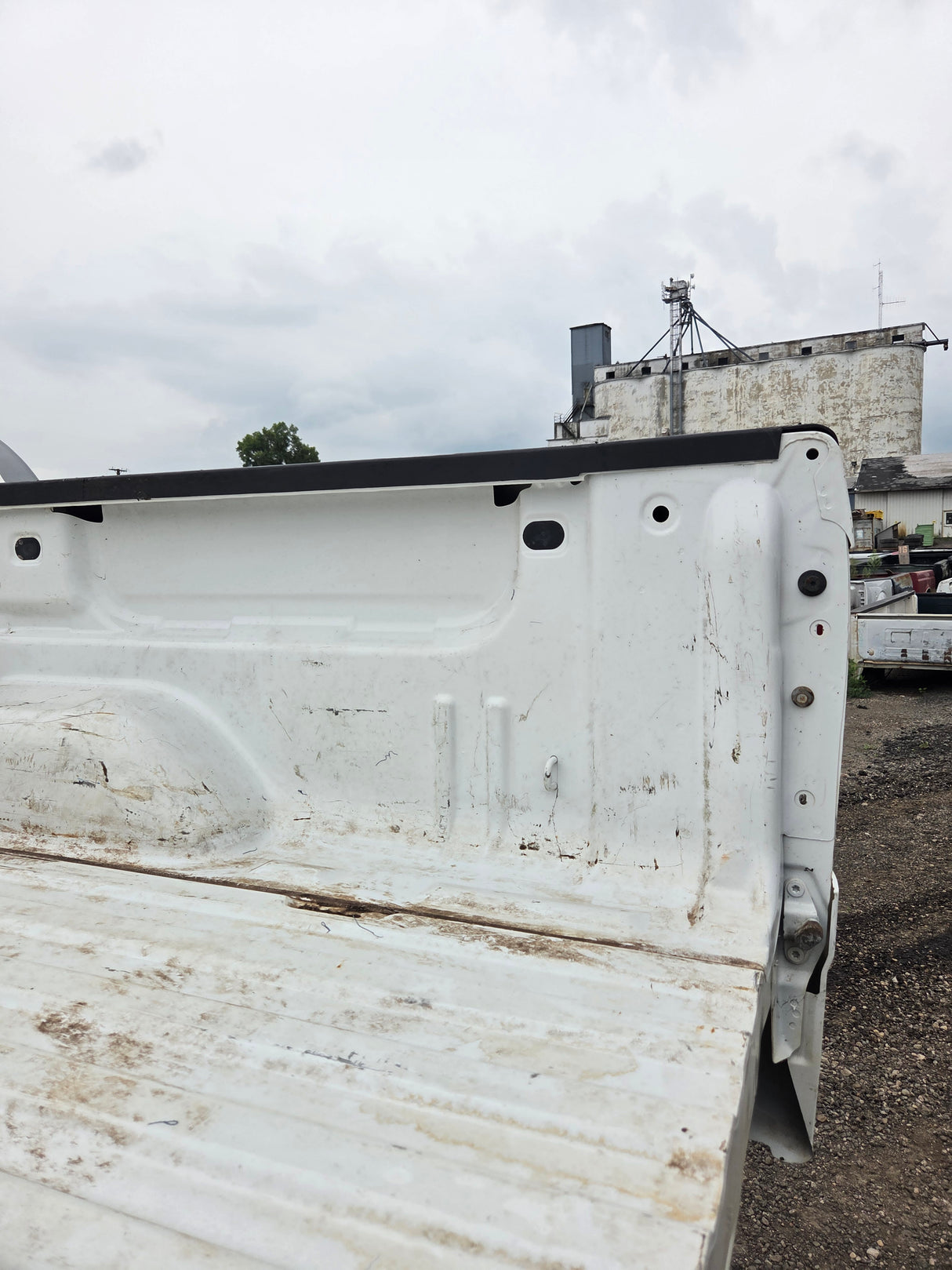 2007-2013 Chevrolet Silverado 1500 2500 3500 HD 8' Long Truck Bed
