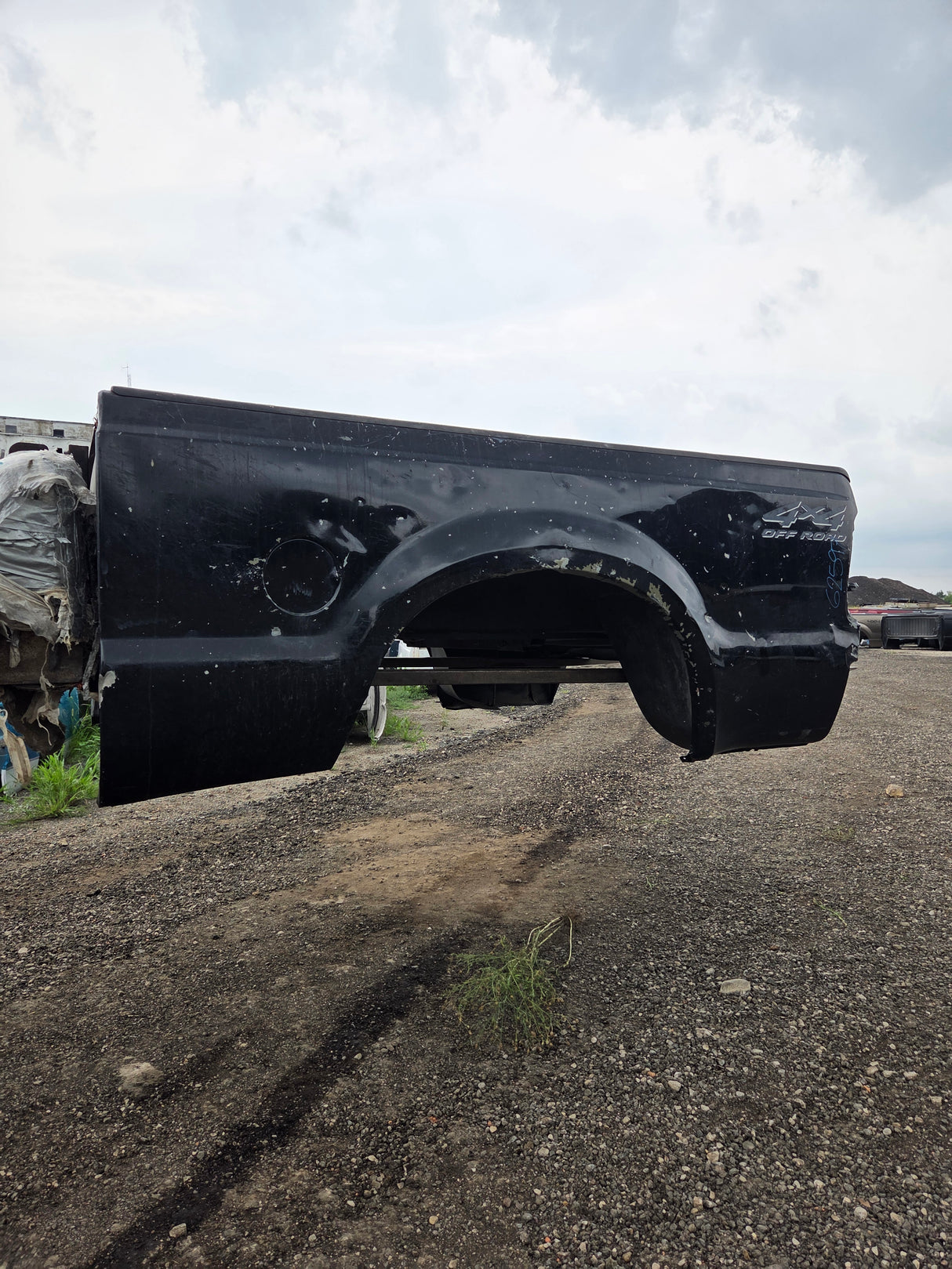 1999-2010 Ford Super Duty F250 F350 6' 9" Short Truck Bed
