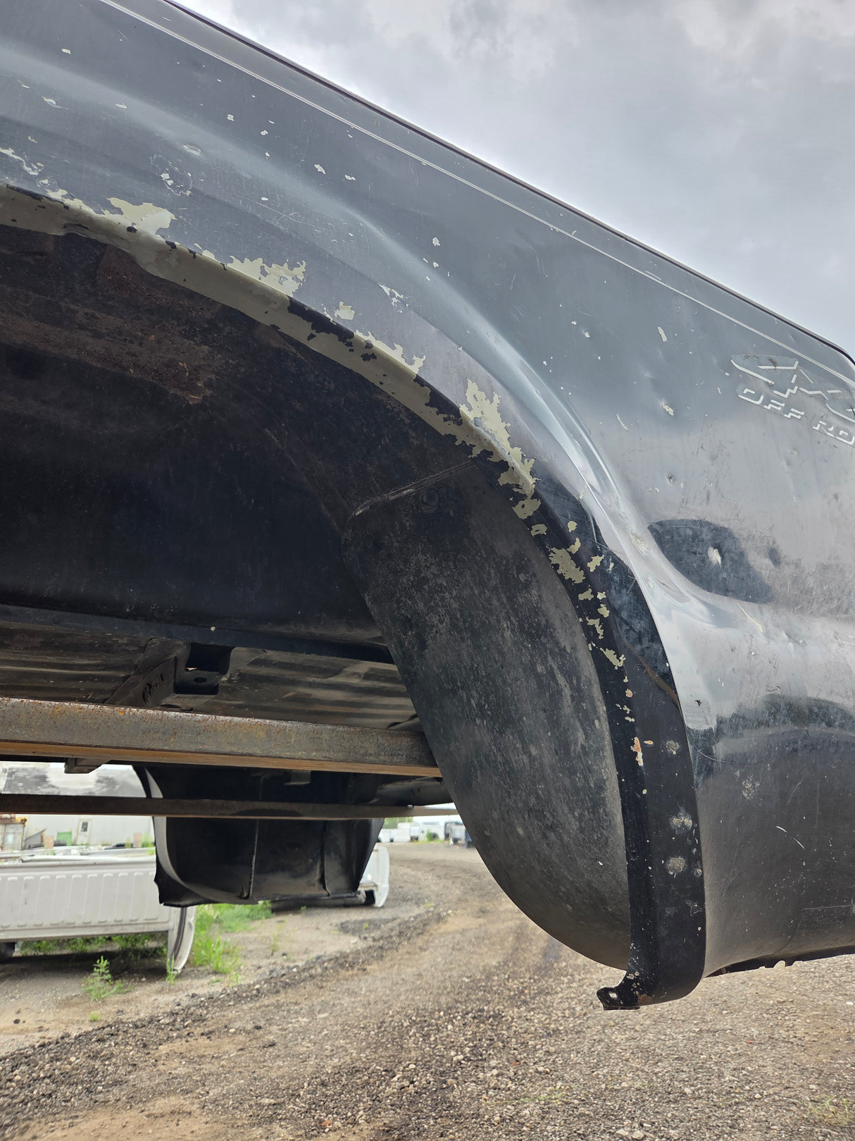 1999-2010 Ford Super Duty F250 F350 6' 9" Short Truck Bed
