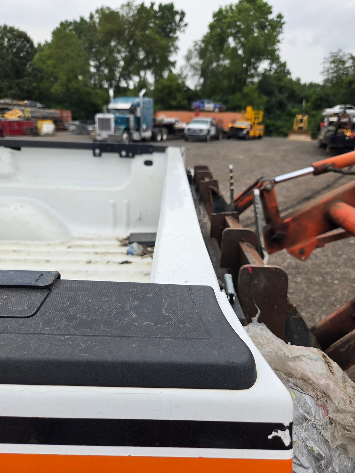 2014-2019 Chevrolet Silverado 1500 2500 3500 HD 6' 6" Short Bed