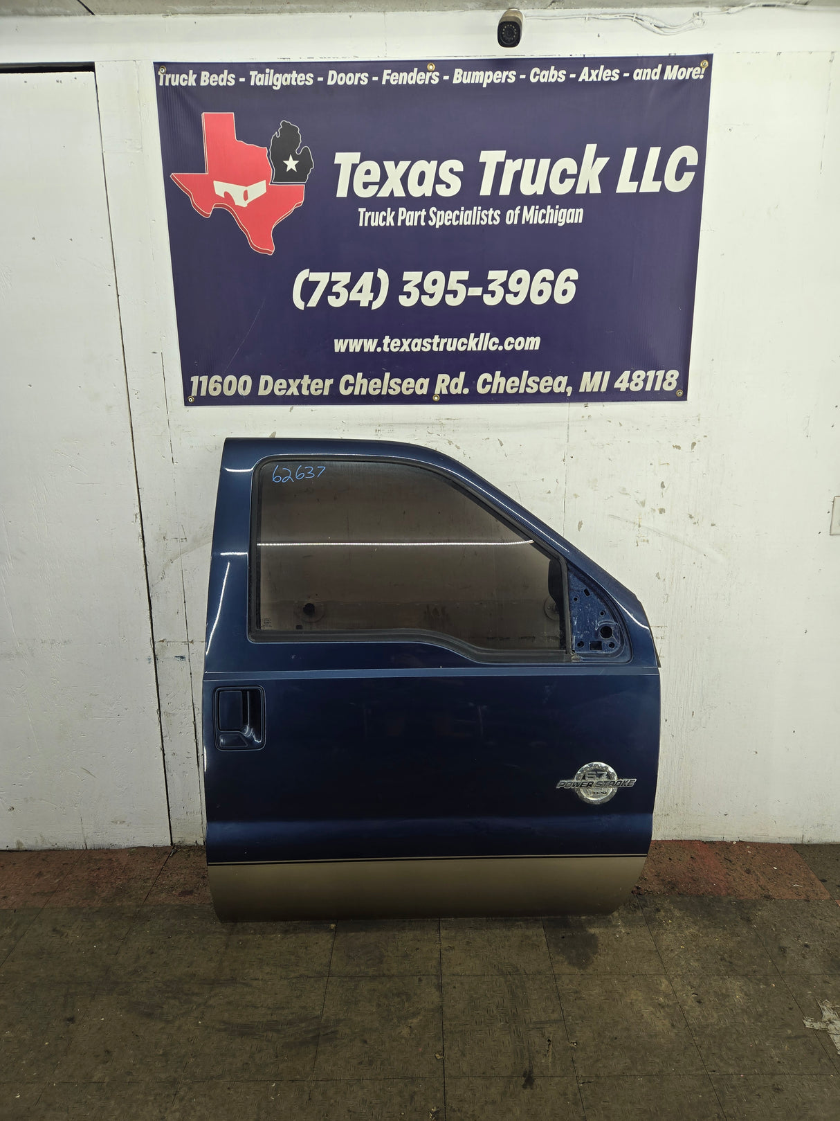 2008-2011 Ford Super Duty / Excursion Front Passenger RH Door F250 F350 F450 F550