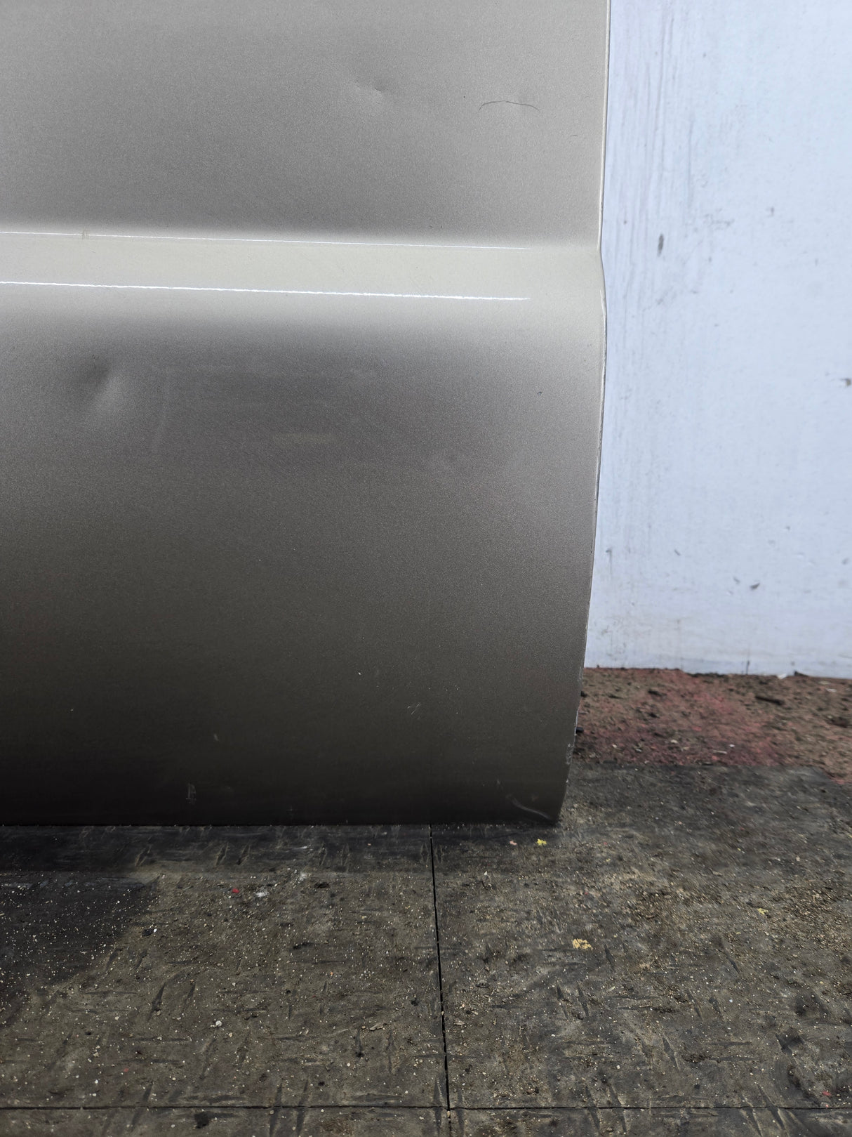 2008-2011 Ford Super Duty / Excursion Front Driver LH Door F250 F350 F450 F550
