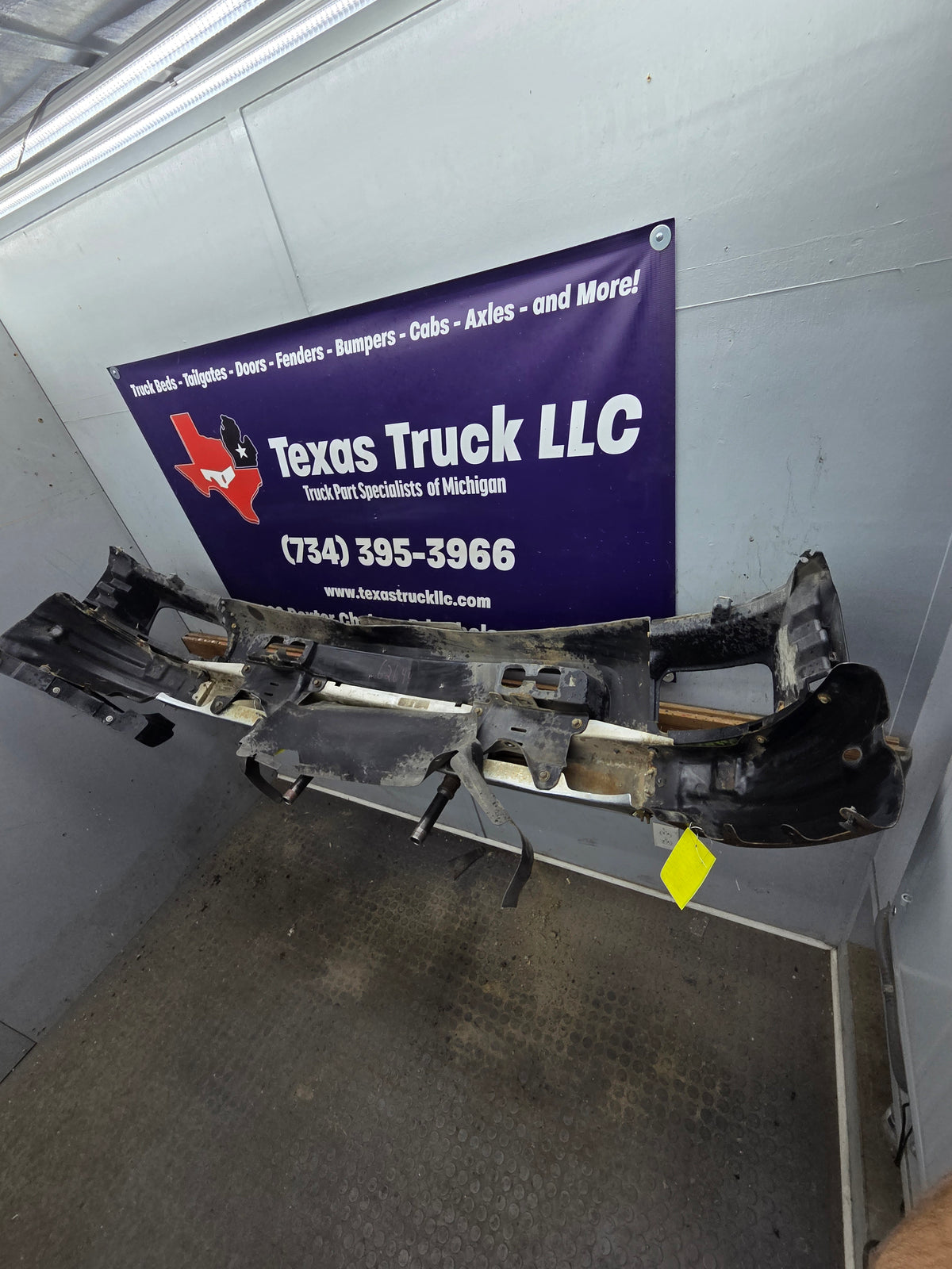 2007-2010 Chevrolet Silverado 2500 3500 HD Front Bumper