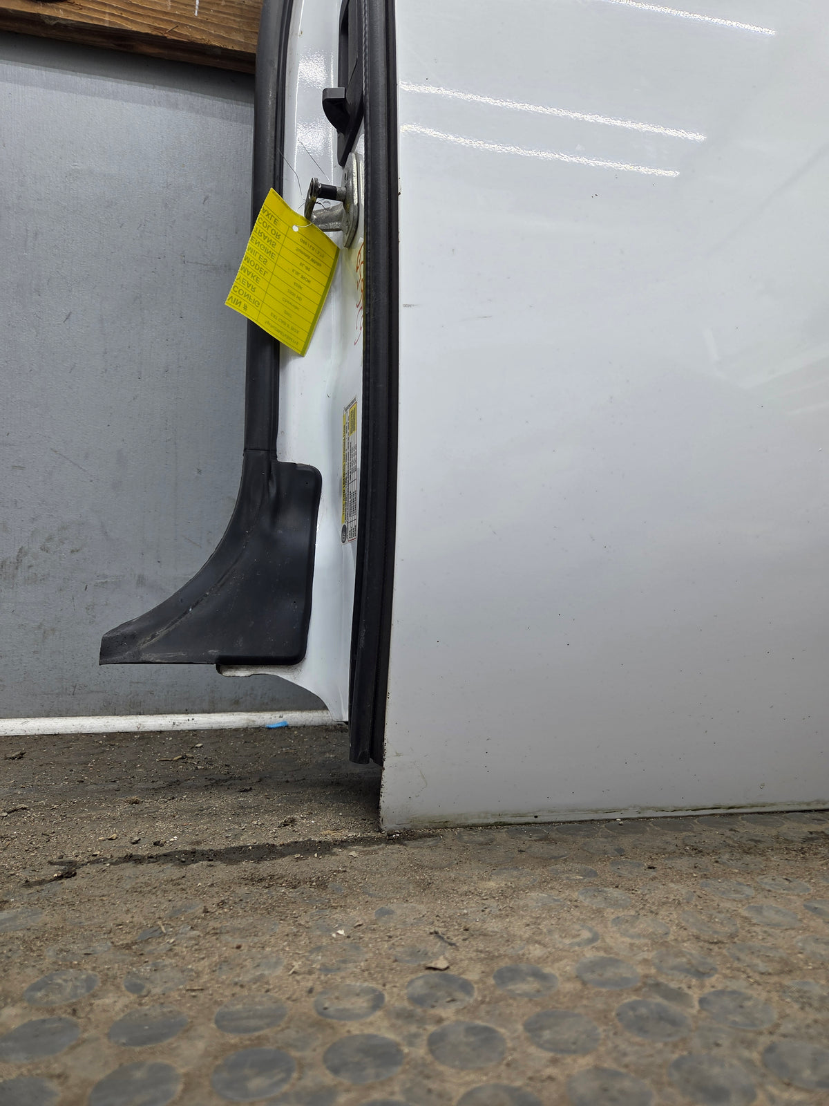 2007-2013 Chevrolet Silverado 1500 2500 3500 HD Driver Side Extended Cab LH Rear Door