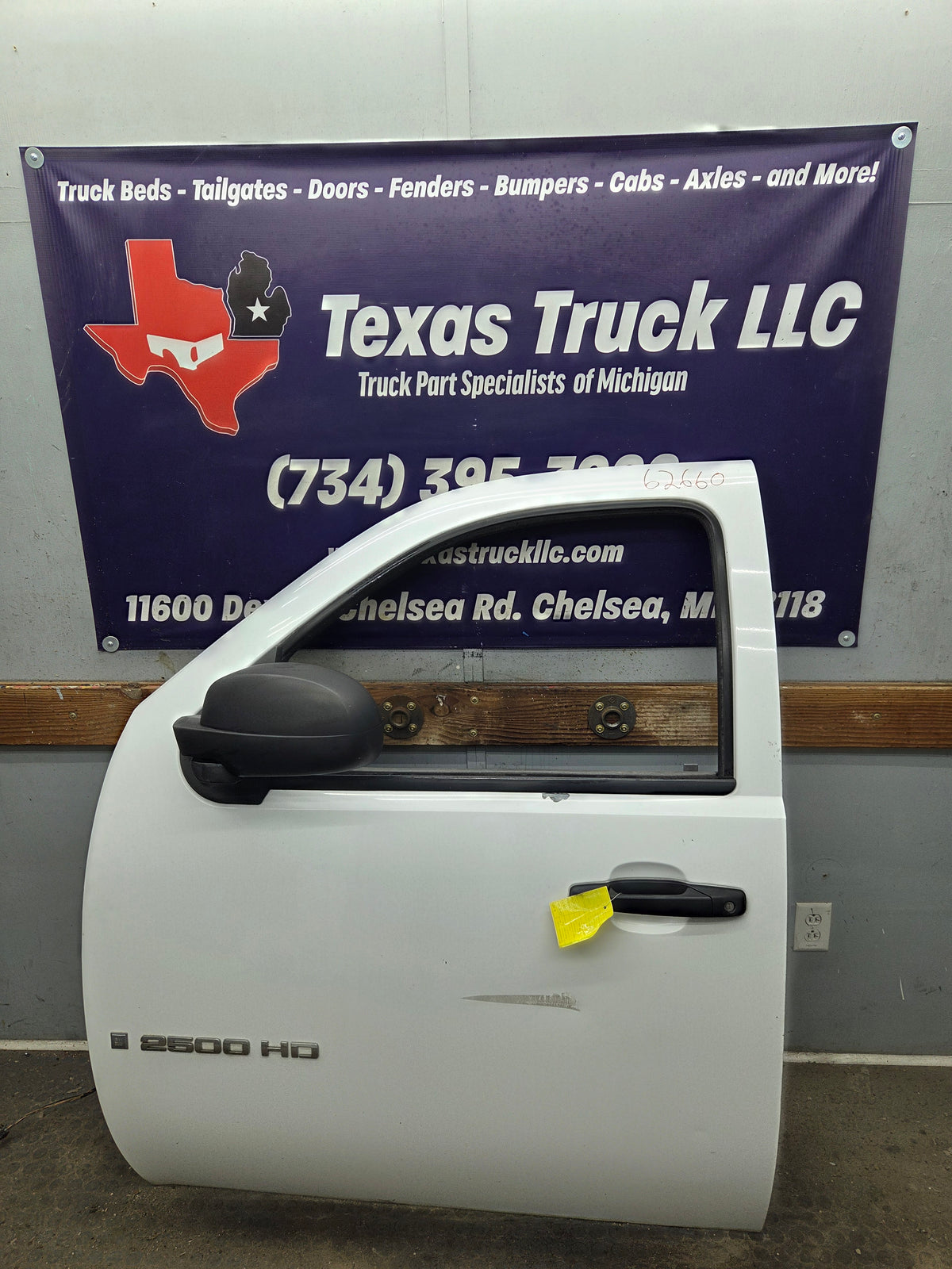 2007-2013 Chevrolet Silverado 1500 2500 3500 HD LH Front Driver Side Door