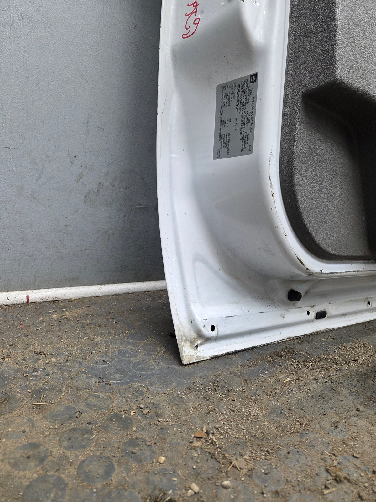 2007-2013 Chevrolet Silverado 1500 2500 3500 HD LH Front Driver Side Door