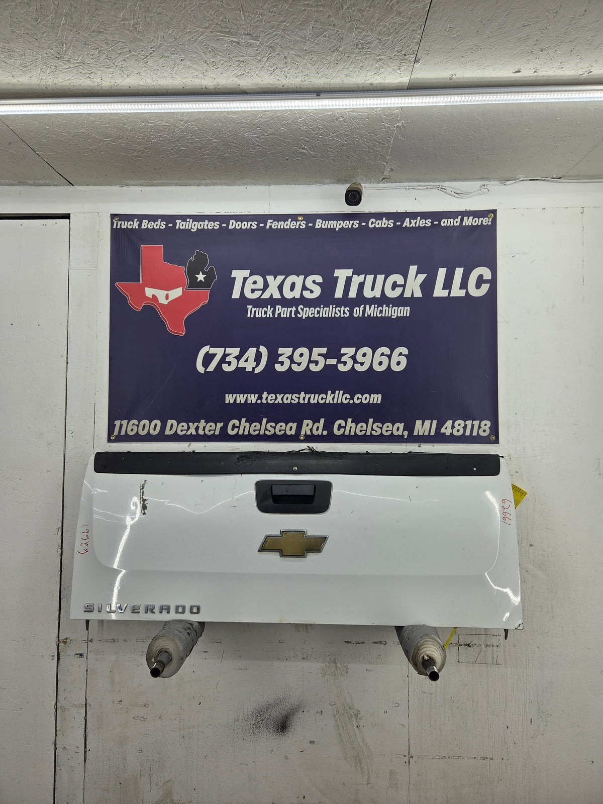2007-2013 Chevrolet Silverado / GMC Sierra HD Tailgate 1500 2500 3500