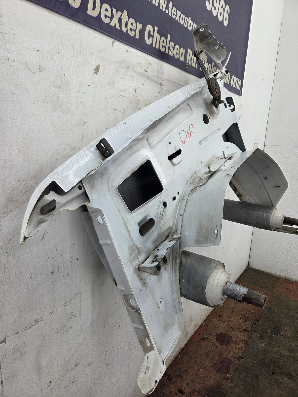 2007-2013 Chevrolet Silverado Passenger Side Front RH Fender 1500 2500 3500 HD