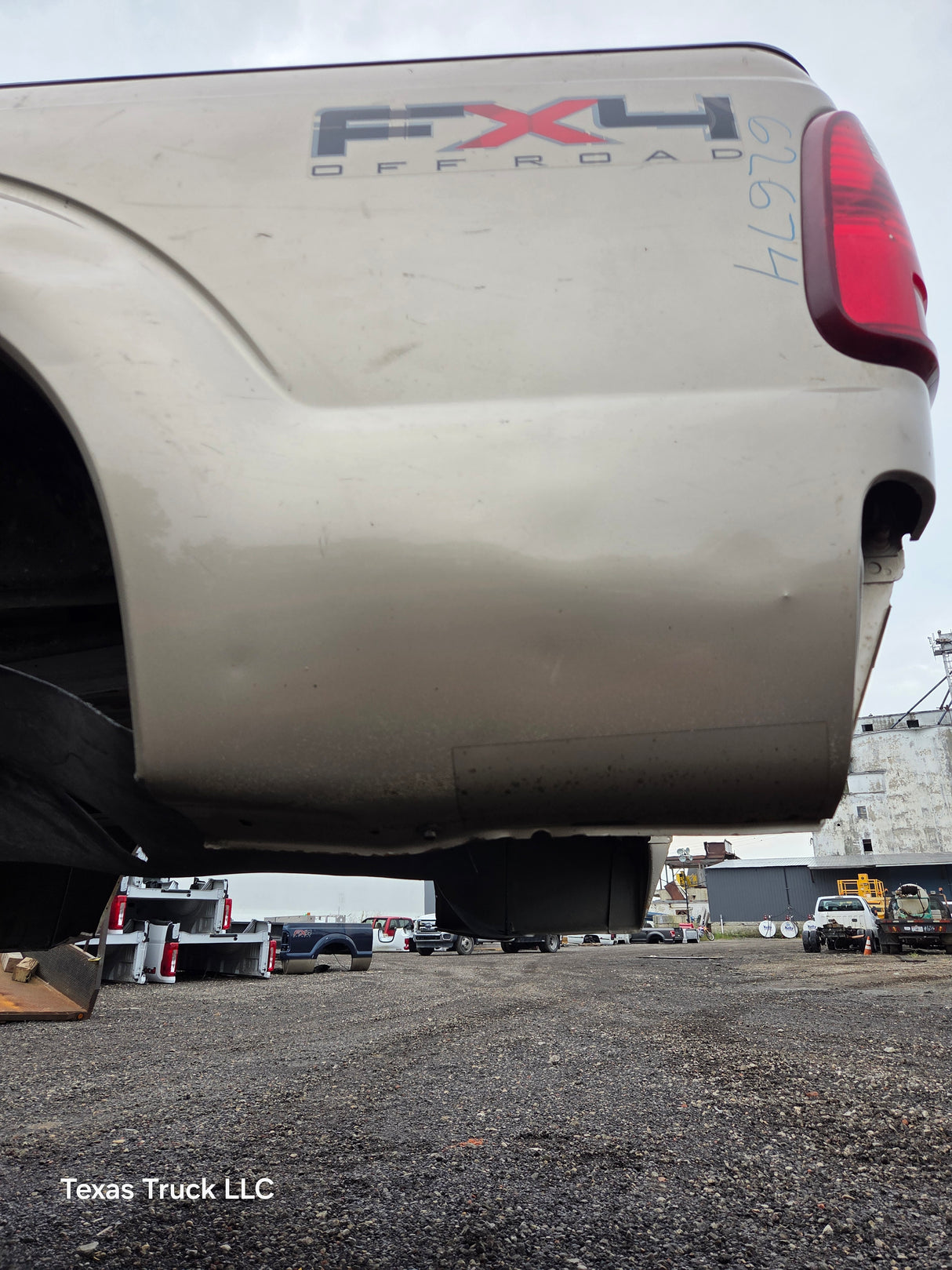 2011-2016 Ford F250 F350 Super Duty 6' 9" Short Truck Bed