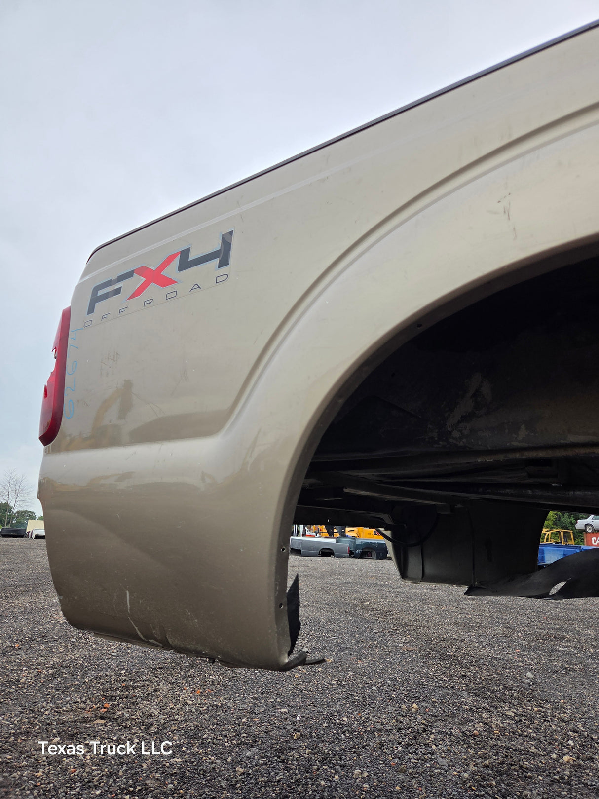 2011-2016 Ford F250 F350 Super Duty 6' 9" Short Truck Bed
