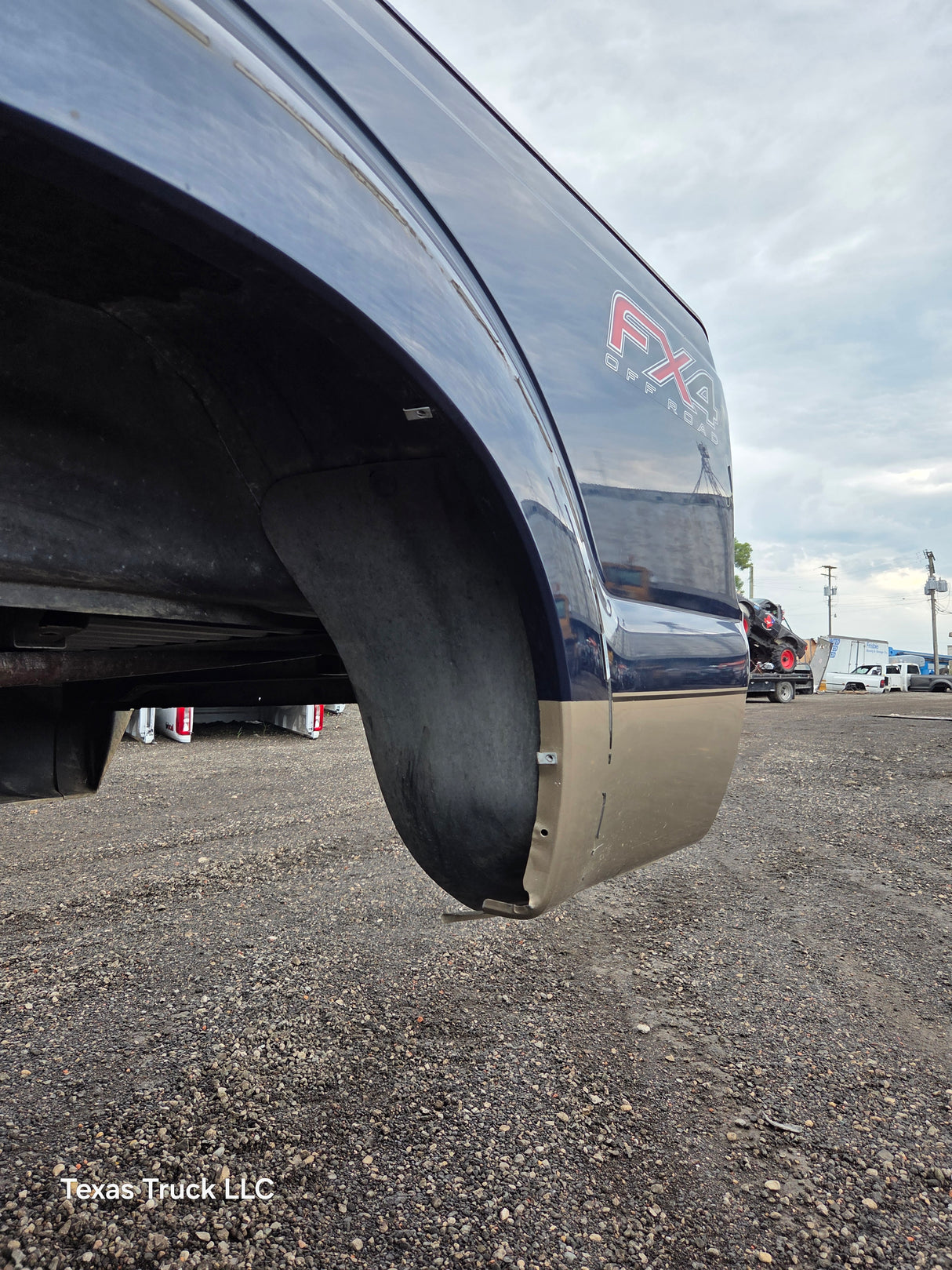 2011-2016 Ford F250 F350 Super Duty 6' 9" Short Truck Bed