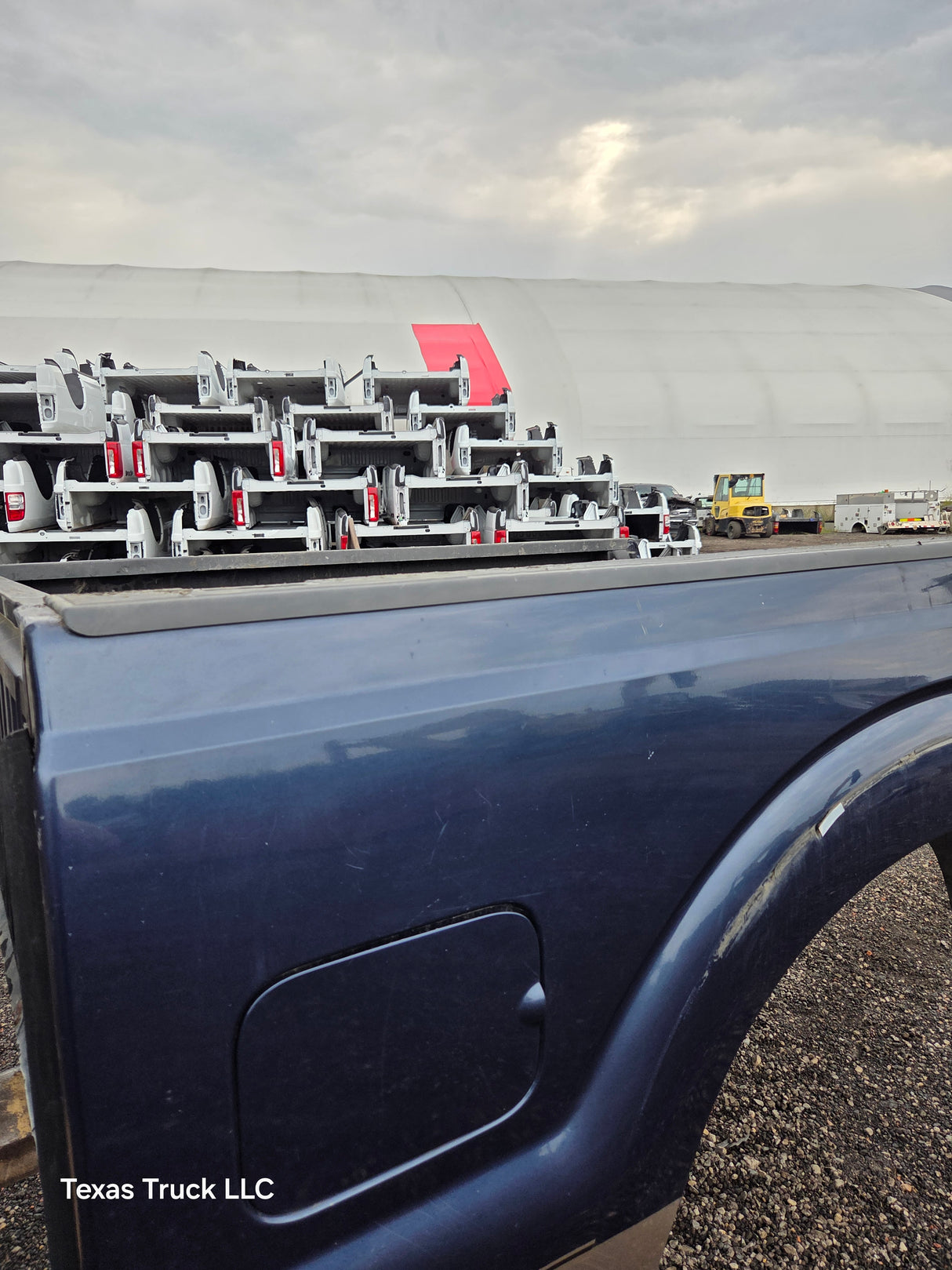 2011-2016 Ford F250 F350 Super Duty 6' 9" Short Truck Bed