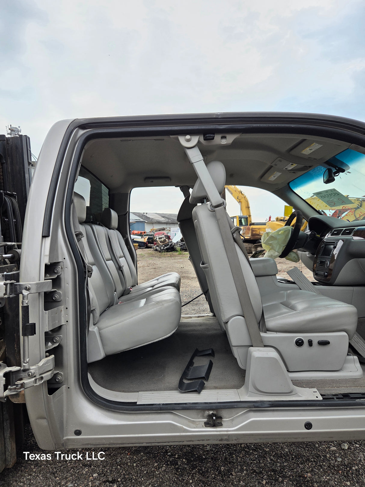 2007-2013 Chevrolet Silverado / GMC Sierra 1500 2500 3500 HD Extended Cab - Fine Silver Birch Metallic